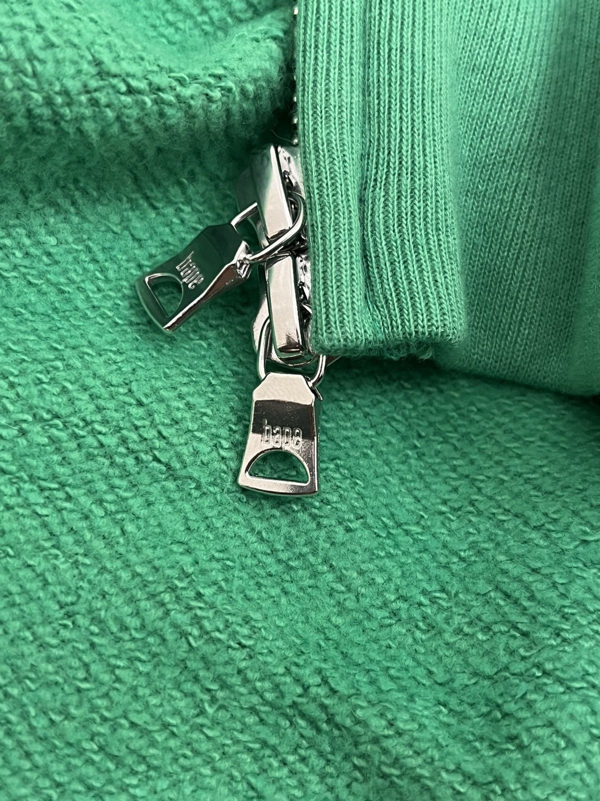 Bape Bape Shibuya only Green Camo Size US L / EU 52-54 / 3 - 6 Thumbnail