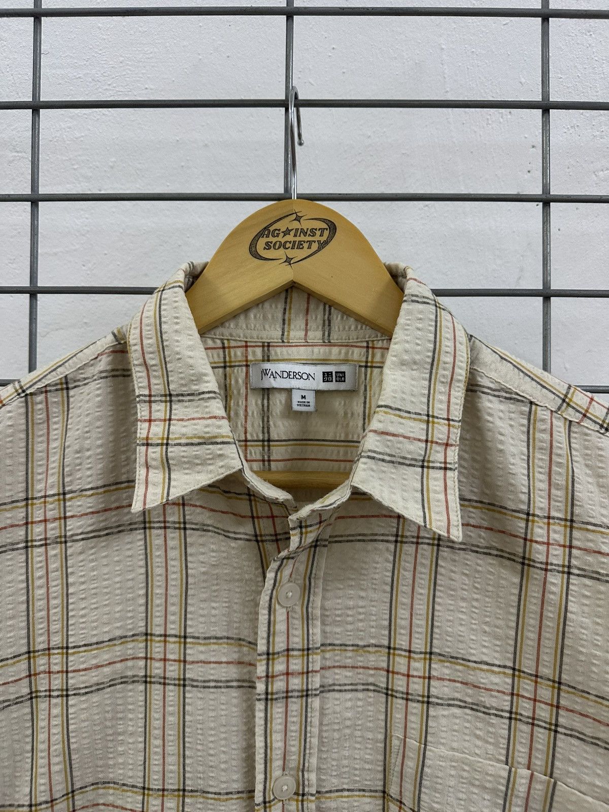 JW Anderson × Uniqlo Rare Beautiful JW Anderson Uniqlo Casual Check Beige Shirt Size US M / EU 48-50 / 2 - 4 Thumbnail