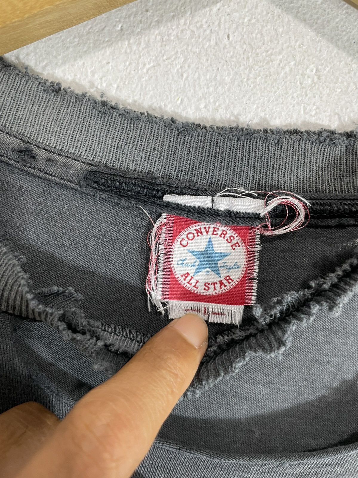 Vintage RARE distressed blank Tshirt Trashed style 80/90s Converse Size US L / EU 52-54 / 3 - 5 Thumbnail