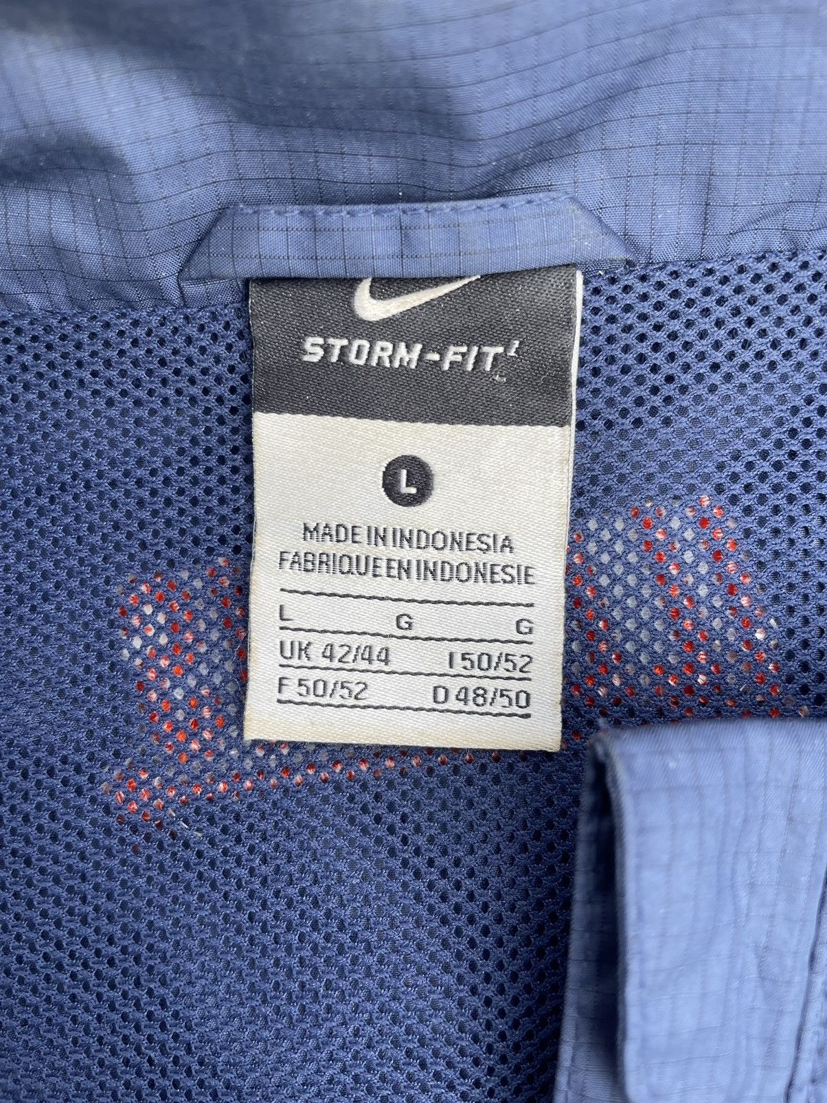 Vintage Nike Fit-Storm University of Illinois Jacket Size US L / EU 52-54 / 3 - 9 Thumbnail