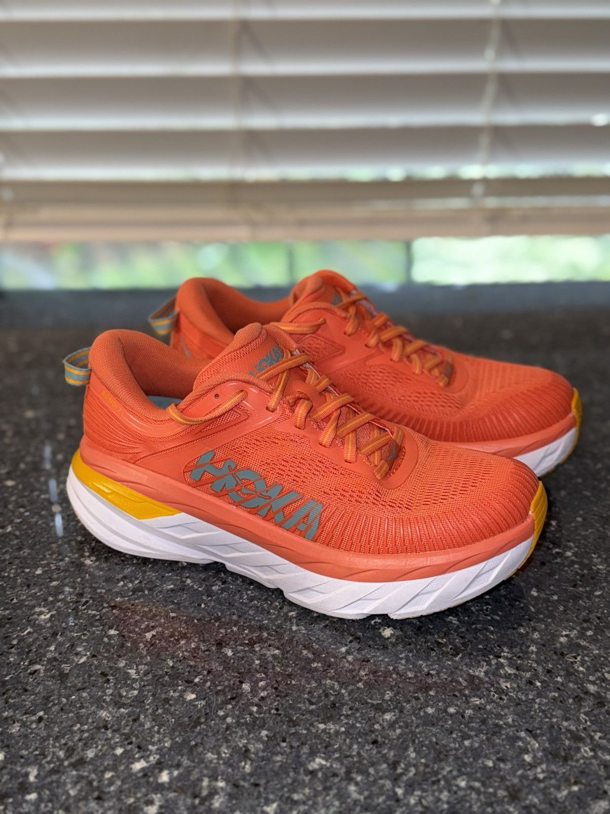 Hoka 🔥 HOKA ONE ONE Bondi 7 – Women’s Size 7.5 Size US 7.5 / IT 37.5 - 2 Thumbnail