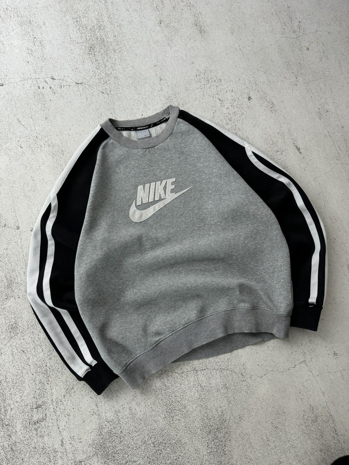 Nike × Vintage Nike Vintage Big Logo Swoosh Sweatshirt Size US M / EU 48-50 / 2 - 3 Thumbnail