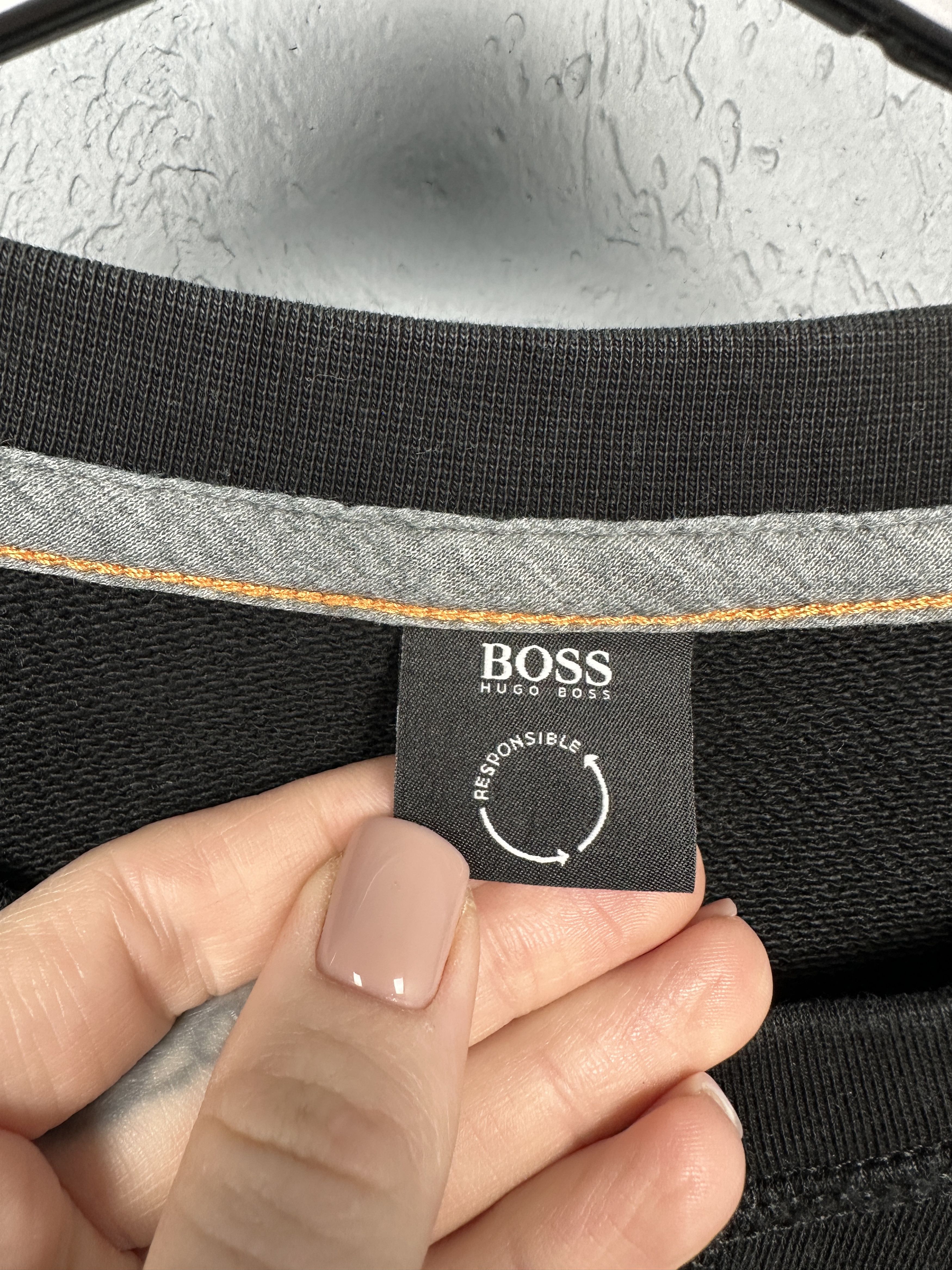 Hugo Boss Hugo Boss Mens Crew Neck Sweatshirt Size US XXL / EU 58 / 5 - 4 Thumbnail