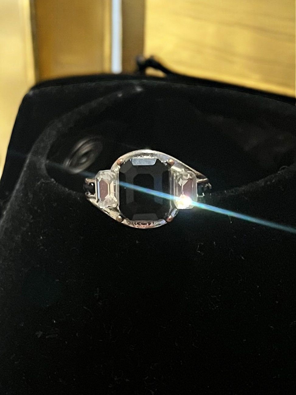 Vintage Elegant Cushion-Cut Black onyx Gemstone Ring Size ONE SIZE - 1 Thumbnail