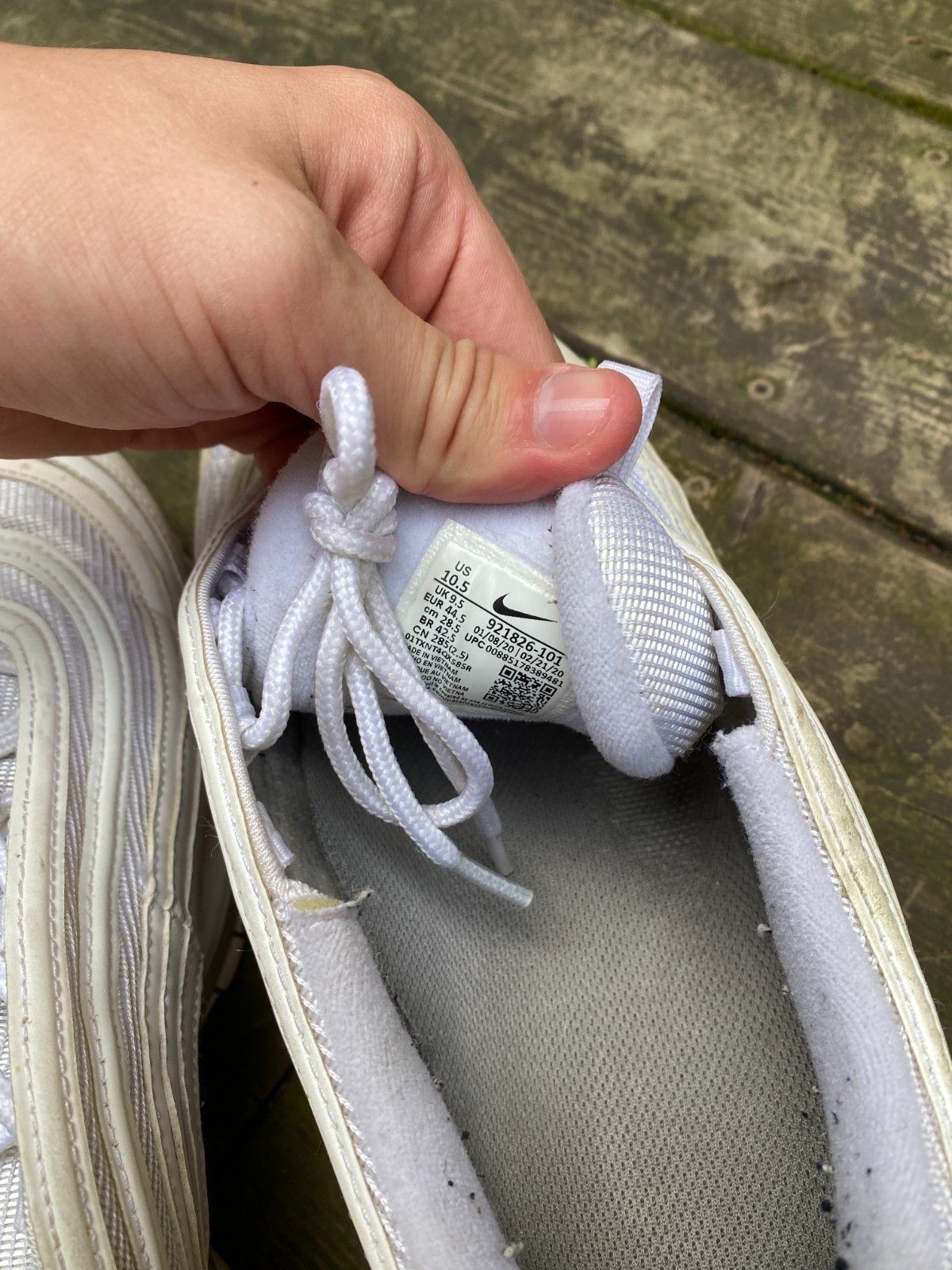 Nike Nike Air Max 97 Triple White Wolf Gray Running Shoes 921826 Size US 10.5 / EU 43-44 - 2 Thumbnail