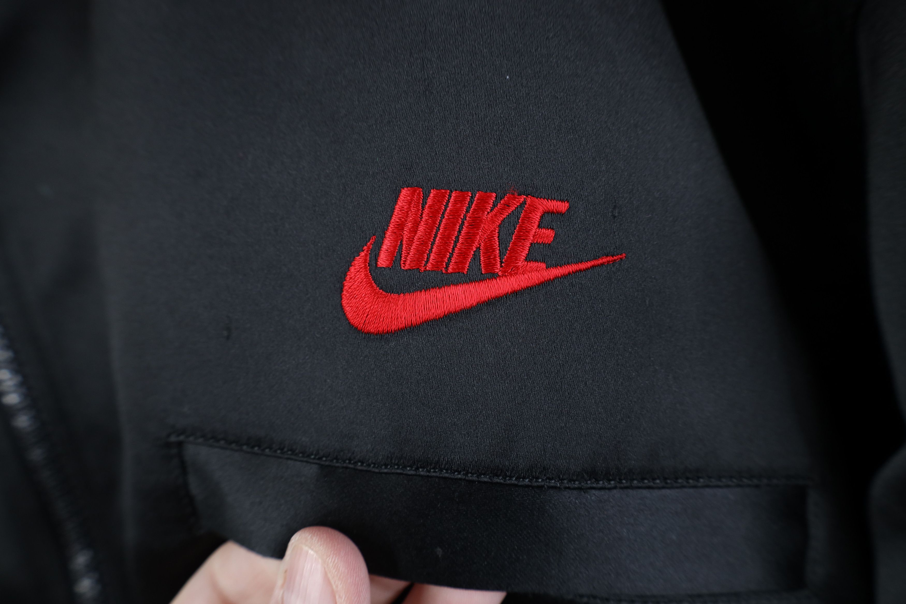 Nike Vintage 90s Nike Racing Team James Satin Bomber Jacket Black Size US L / EU 52-54 / 3 - 4 Thumbnail