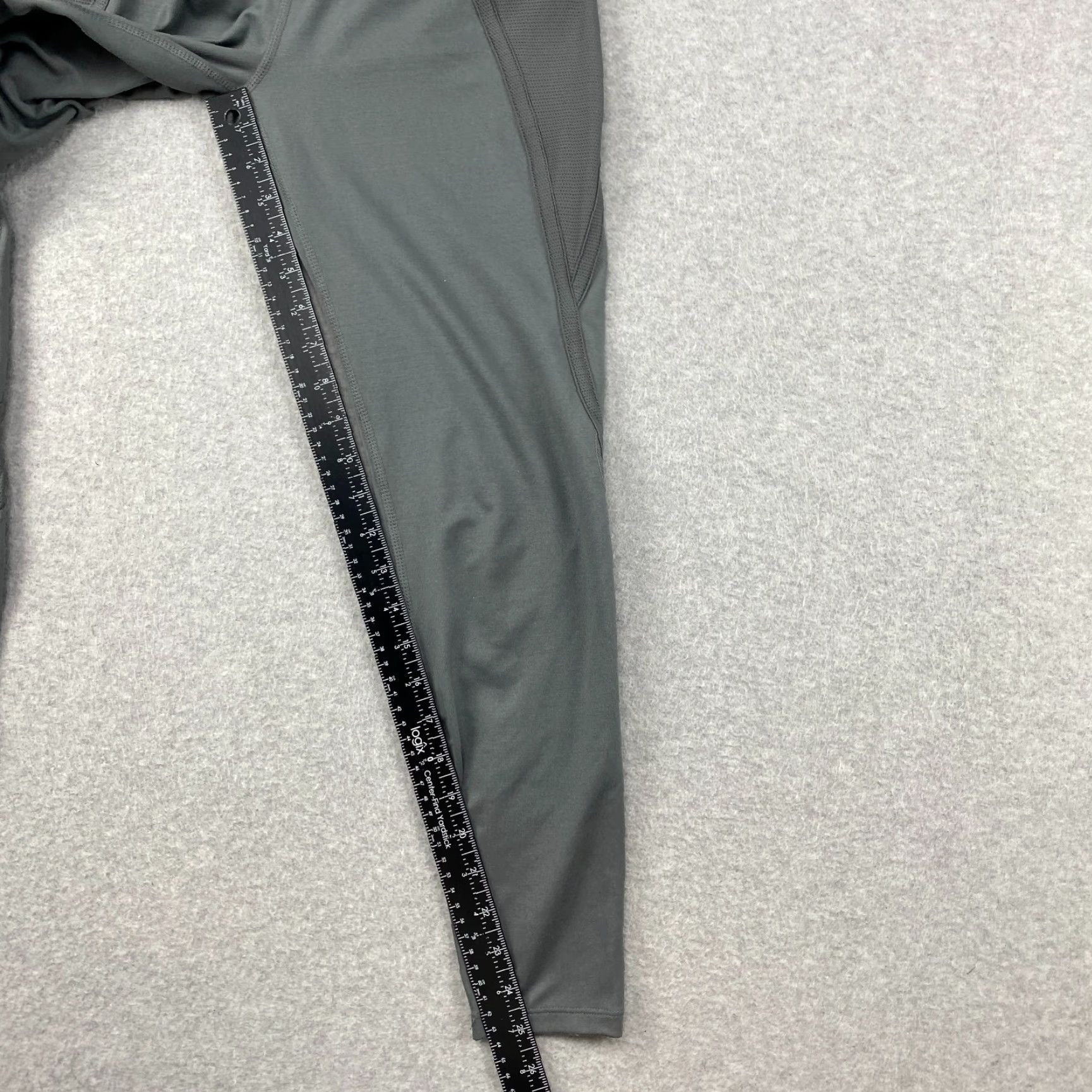 Vintage Hylete Leggings Womens Medium M Gray 25" Pull On Stretch Zip Pockets Active Yoga Size 42" / US 20 - 6 Thumbnail