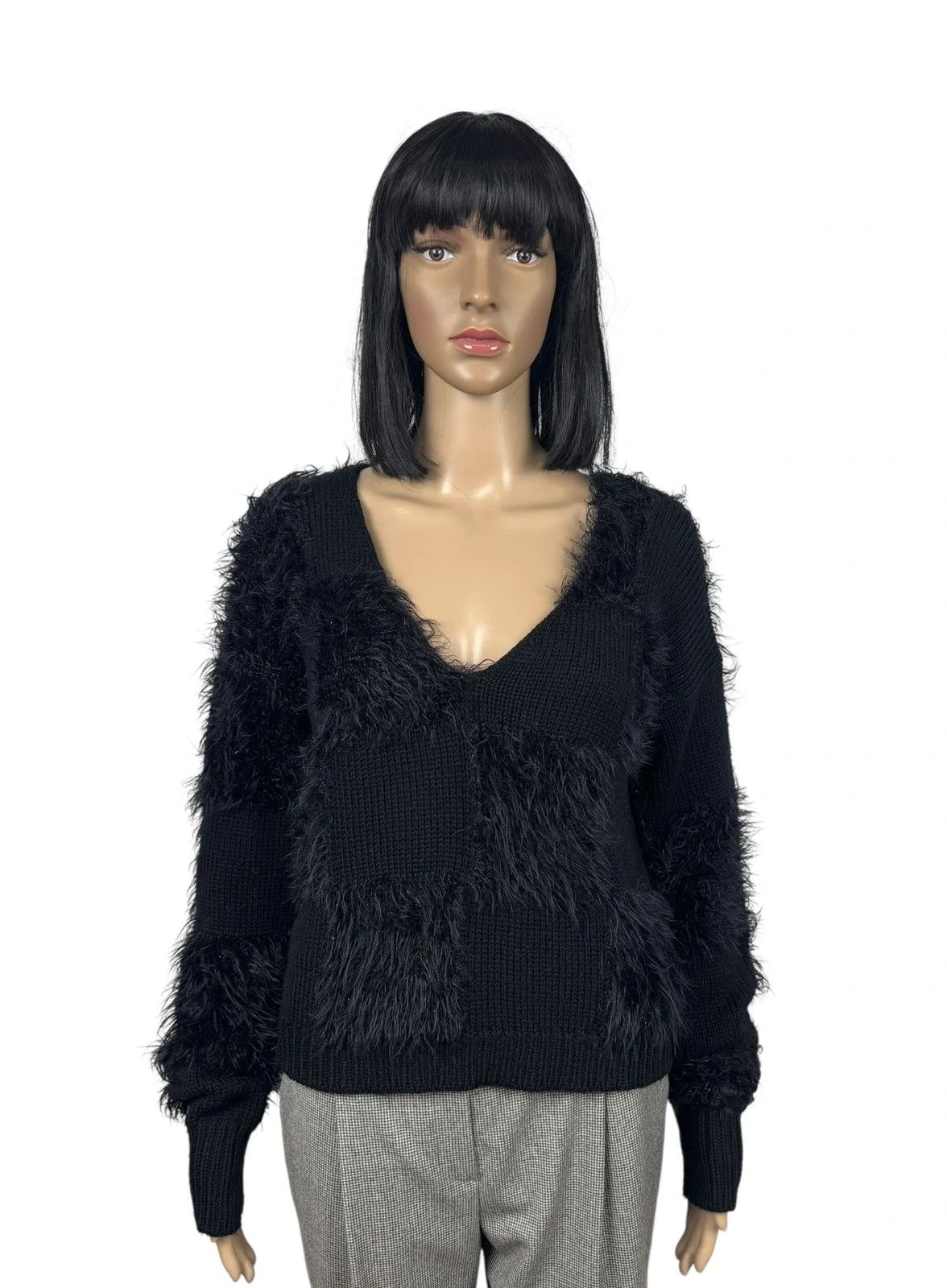 Other Attic and Barn Wool Sweater V-Neck Faux Fur Trim Size M / US 6-8 / IT 42-44 - 1 Thumbnail