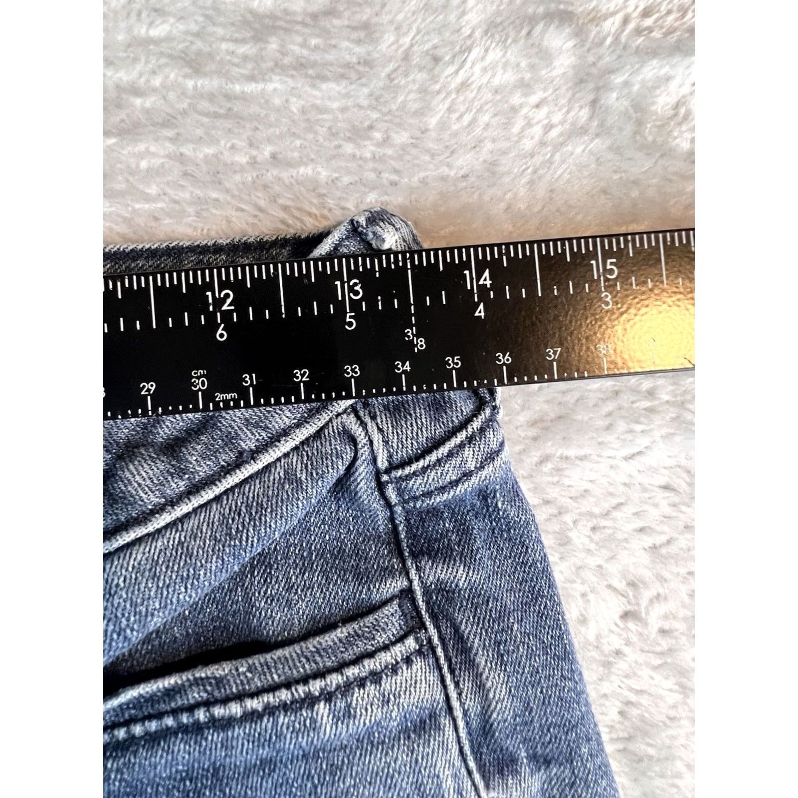 Vintage Simply Vera Wang Jeans Womens 4 Blue Ankle City Slim 5-Pocket Design Inseam 29in Adult Womens Size 27" / US 4 / IT 40 - 7 Thumbnail
