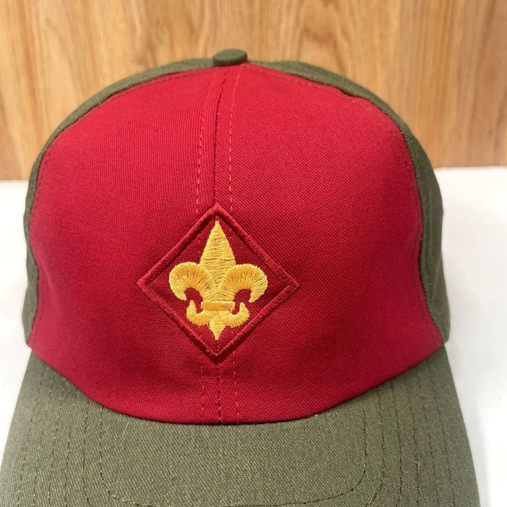 Vintage Unknown Embroidered Adjustable SnapBack Hat Cap Red Green Unisex Adults Baseball Trucker Cap Cap Red Green Embroidered Snapback Hat Size ONE SIZE - 3 Thumbnail