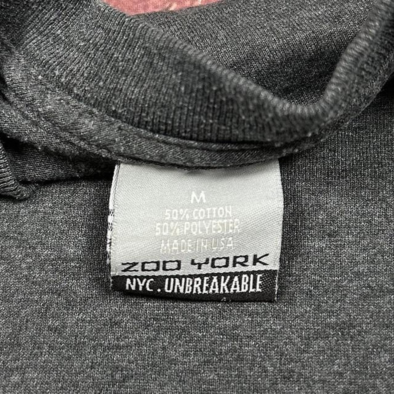 Zoo York Vintage 90s Zoo York Skateboards T-Shirt NYC Unbreakable Y2K Size US M / EU 48-50 / 2 - 7 Thumbnail