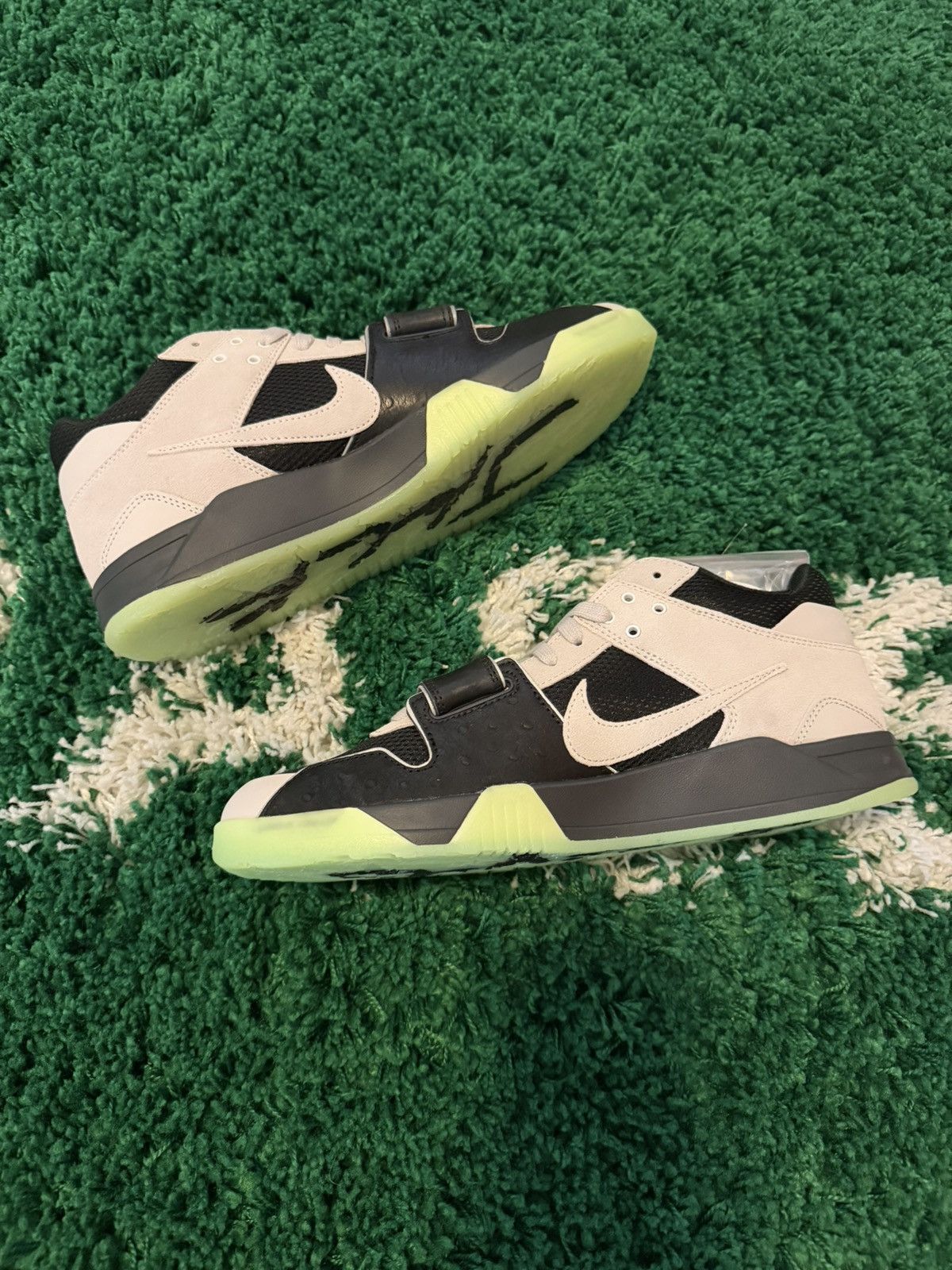Jordan Brand × Travis Scott CJ1 T-Rexx Jumpman Jack Chase B 11 Size US 11 / EU 44 - 3 Thumbnail