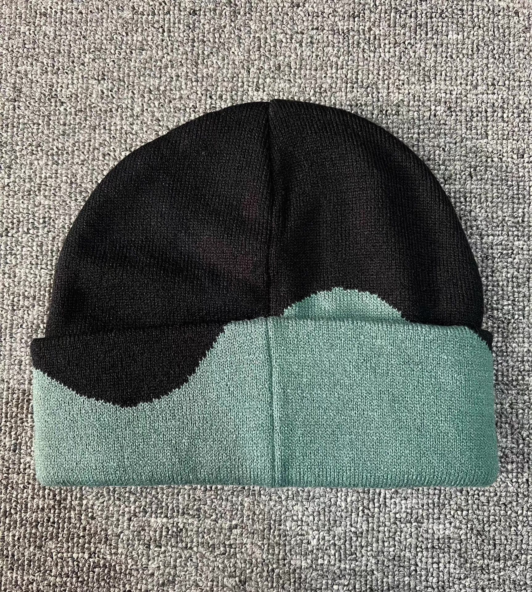 Billionaire Boys Club BBC ICECREAM Contrast Color Rubber Patch Knitted Beanie Q7 Size ONE SIZE - 2 Thumbnail
