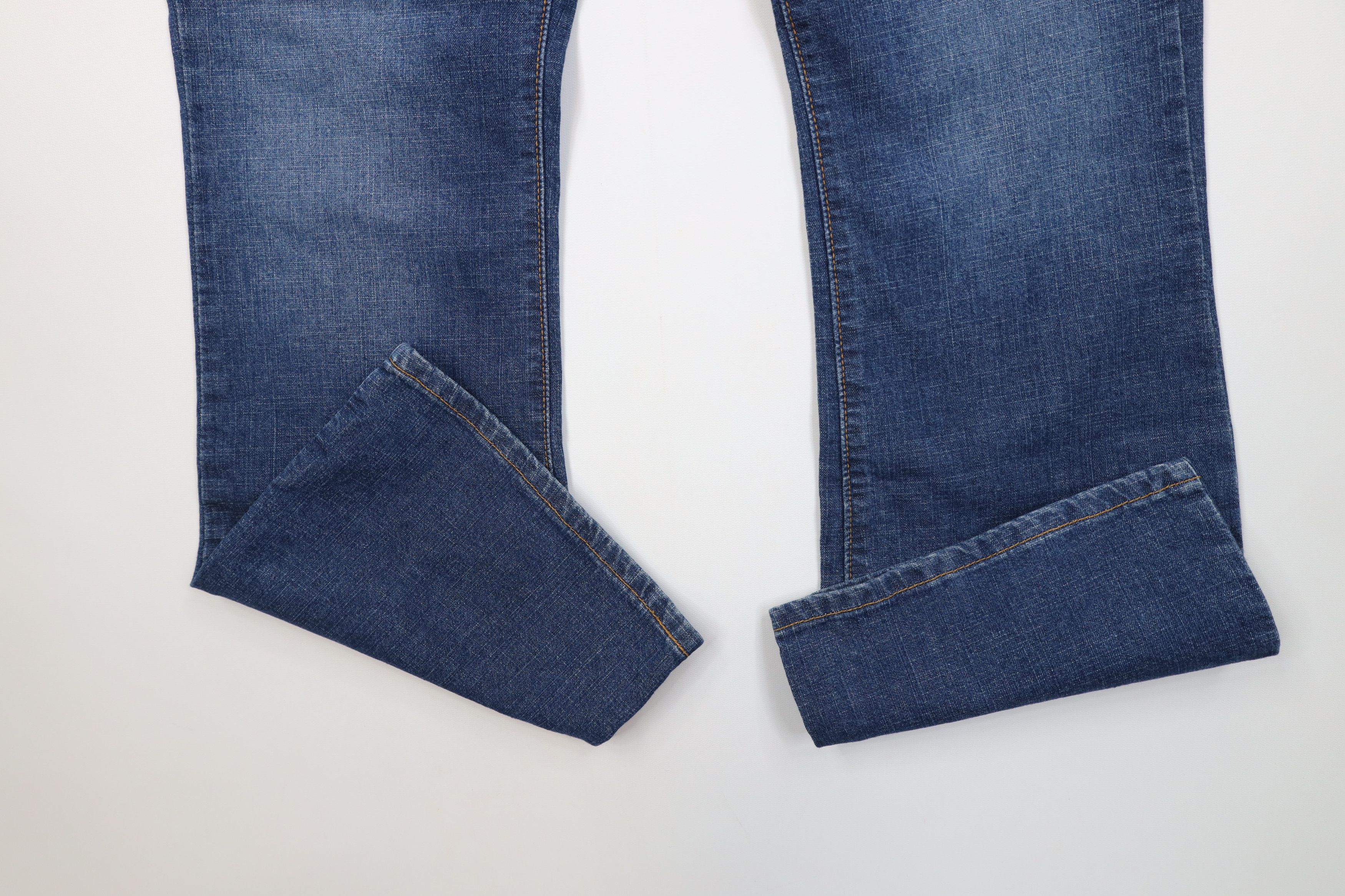 Levi's Vintage Y2K 2004 Levis 515 Flared Wide Leg Boot Cut Jeans Size 34" / US 12 / IT 48 - 5 Thumbnail
