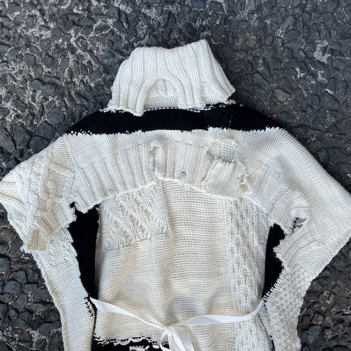MM6 MM6 Maison Margiela F/W 2022 Ouroboros Distressed Knit Wrap Size S / US 4 / IT 40 - 13 Thumbnail