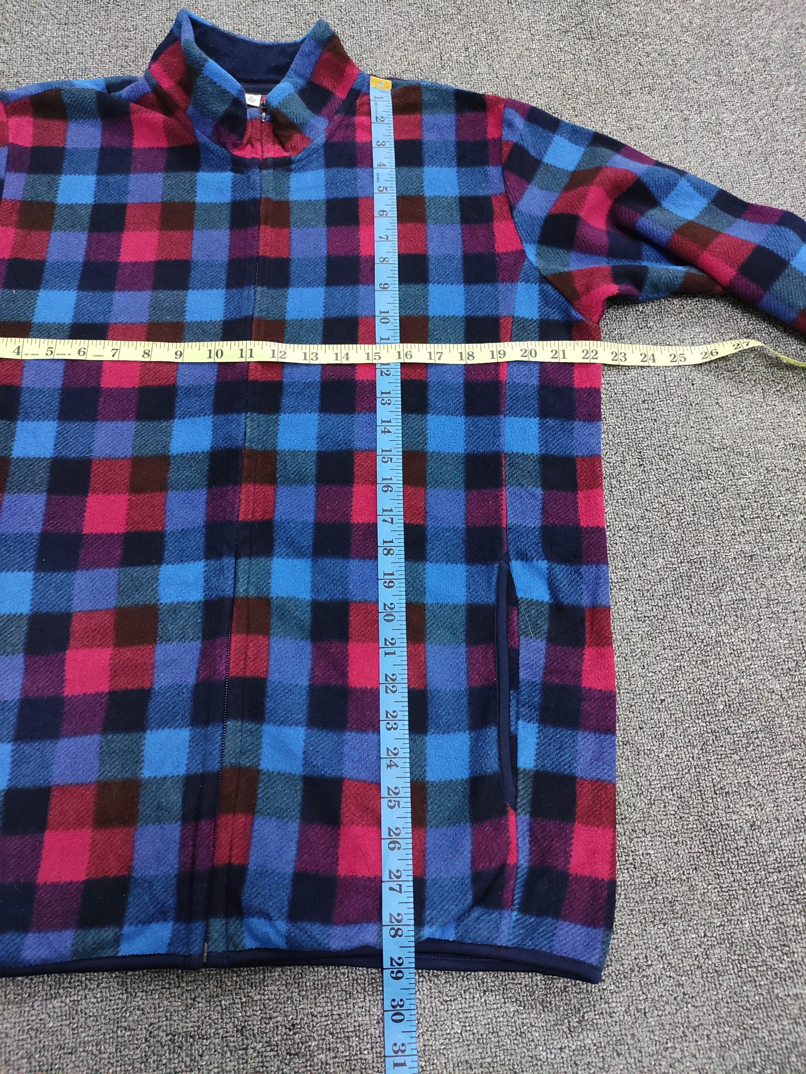 Uniqlo Vintage Uniqlo Fleece Checked Jacket Zipper Size US L / EU 52-54 / 3 - 11 Thumbnail