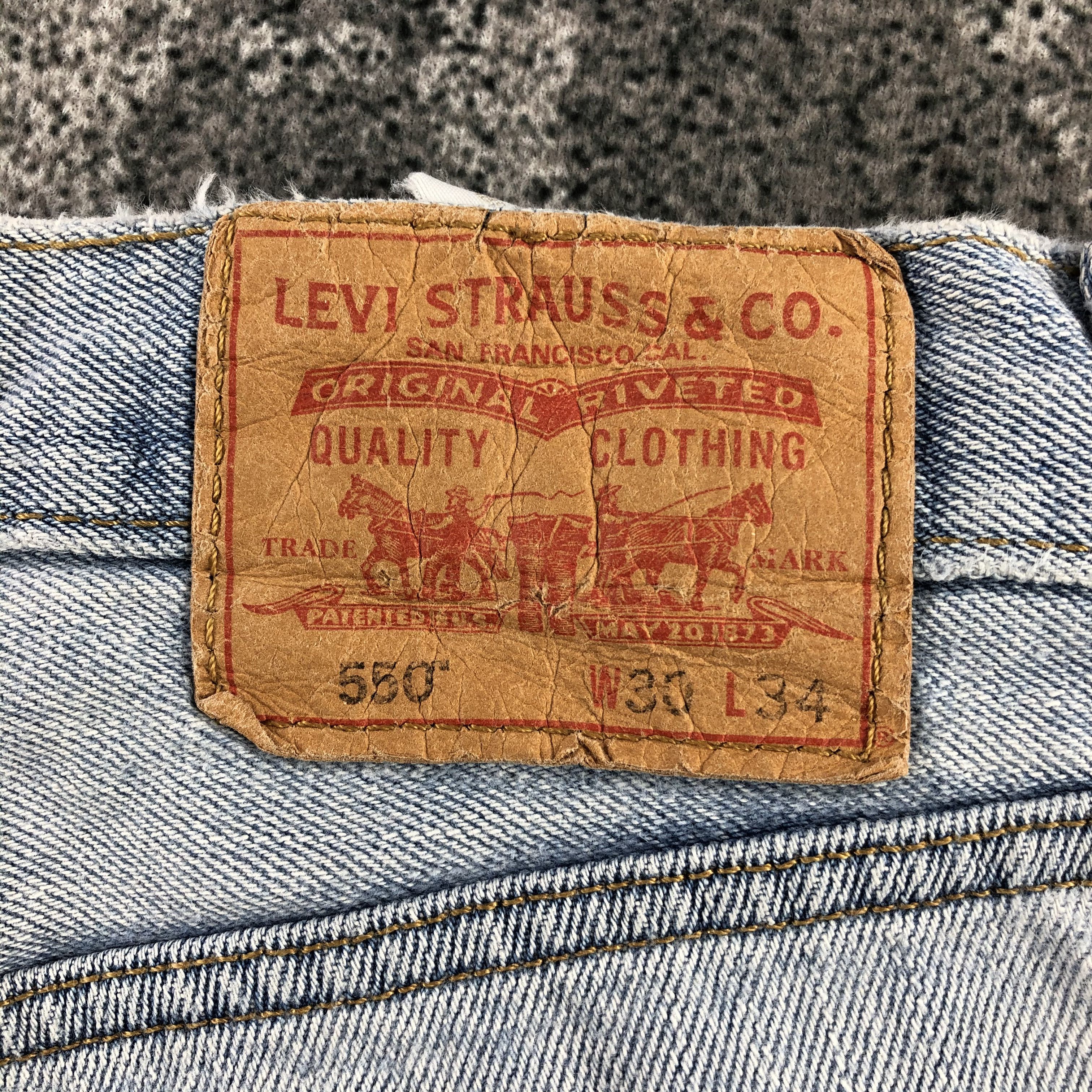 Levi's Vintage Levis 550 Jeans Medium Wash Denim KJ945 Size US 30 / EU 46 - 5 Thumbnail