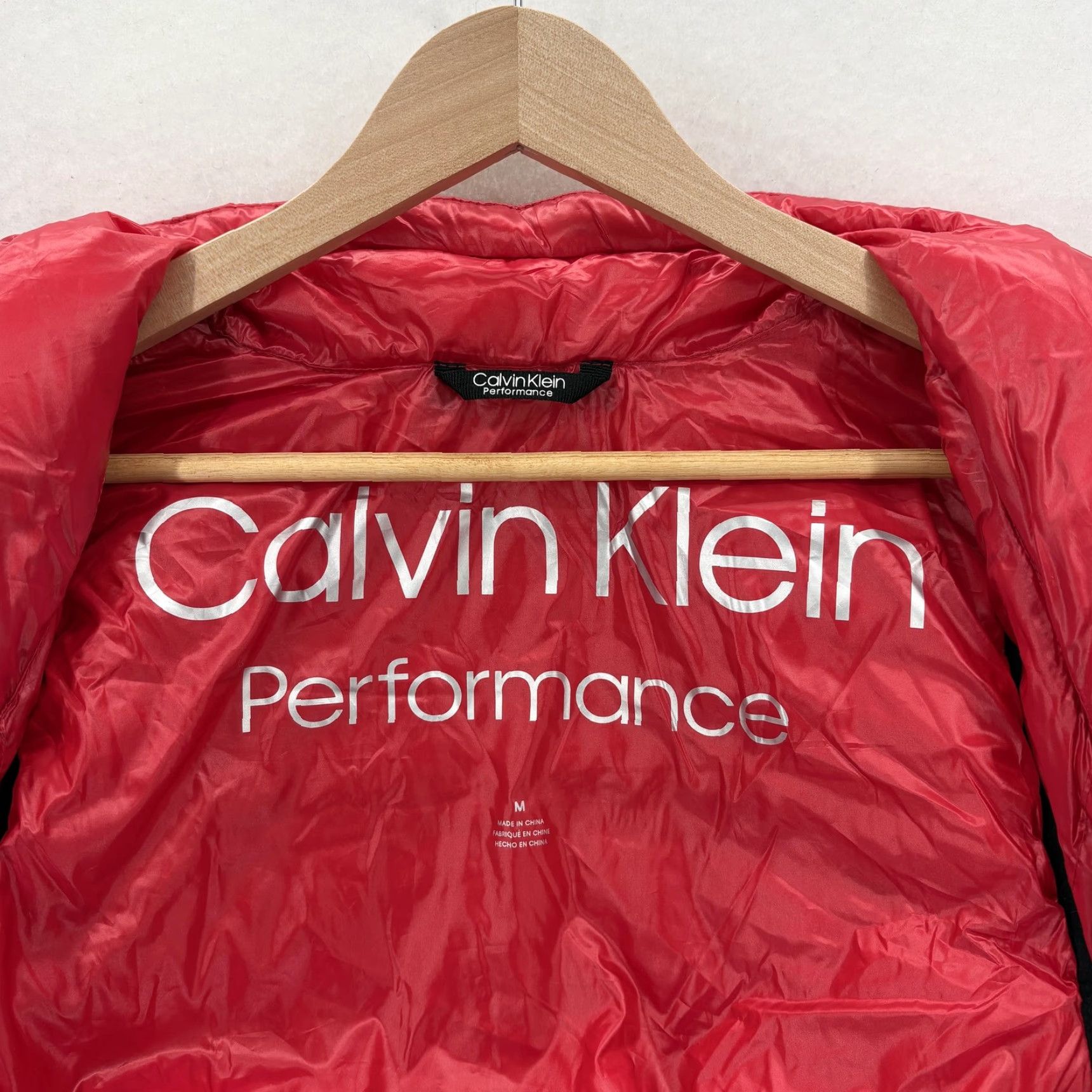 Calvin Klein Calvin Klein Performance Vest Womens Medium Red Quilted Pockets Lightweight NWT Size M / US 6-8 / IT 42-44 - 5 Thumbnail
