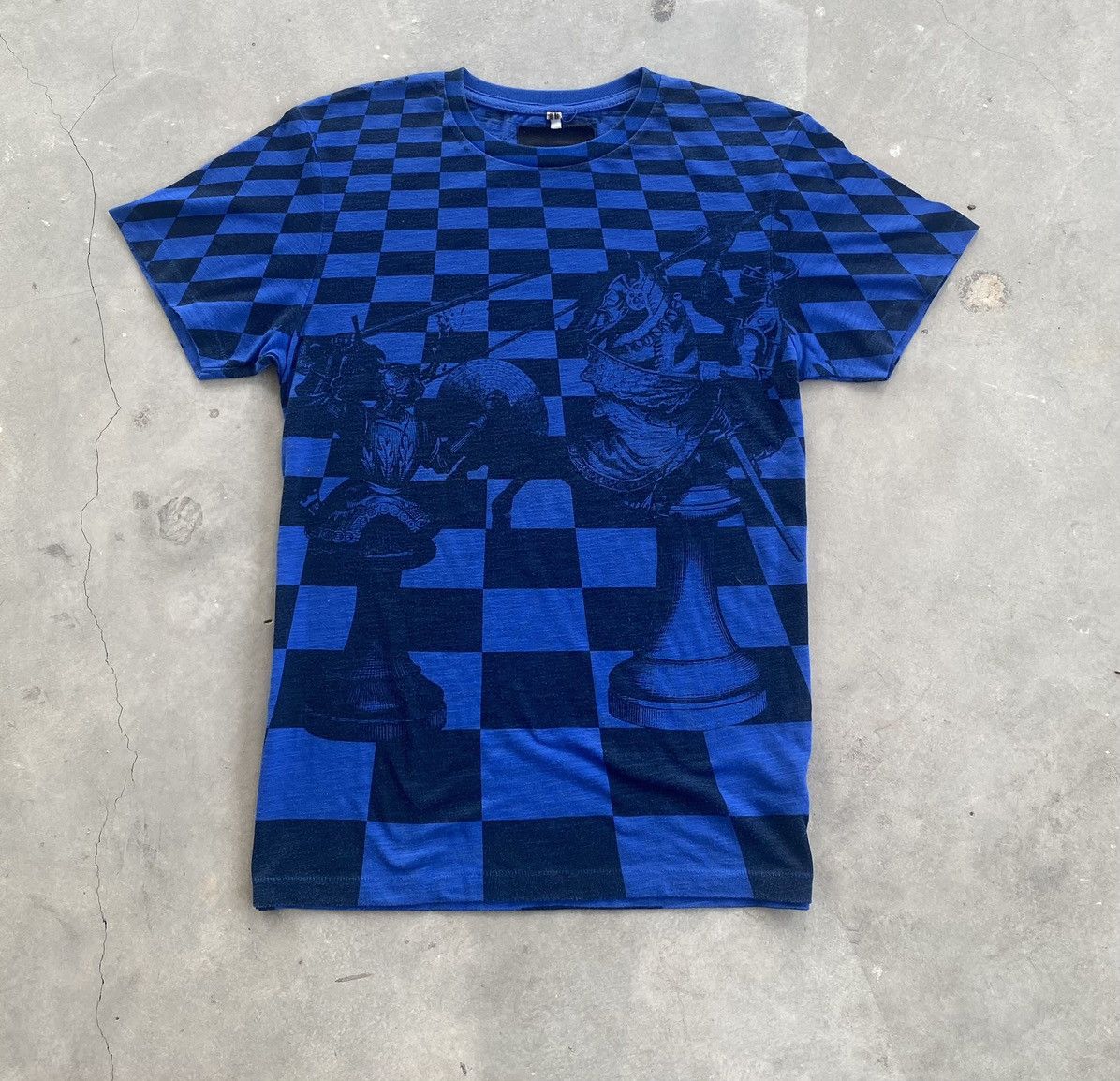 Vintage BITTER END AOP CHESS TEE Size US L / EU 52-54 / 3 - 1 Thumbnail