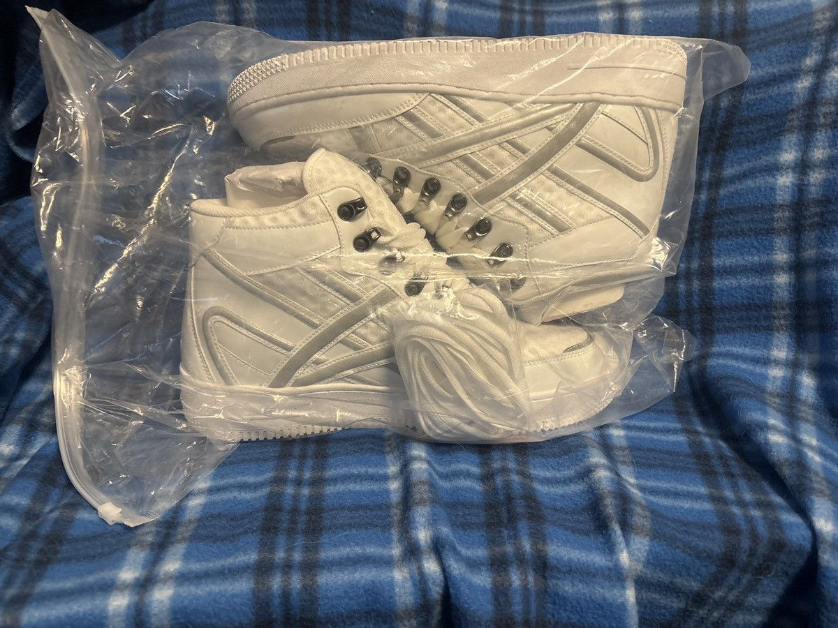 White & Silver Grimykids Hightops New in Bag (Out of stock)