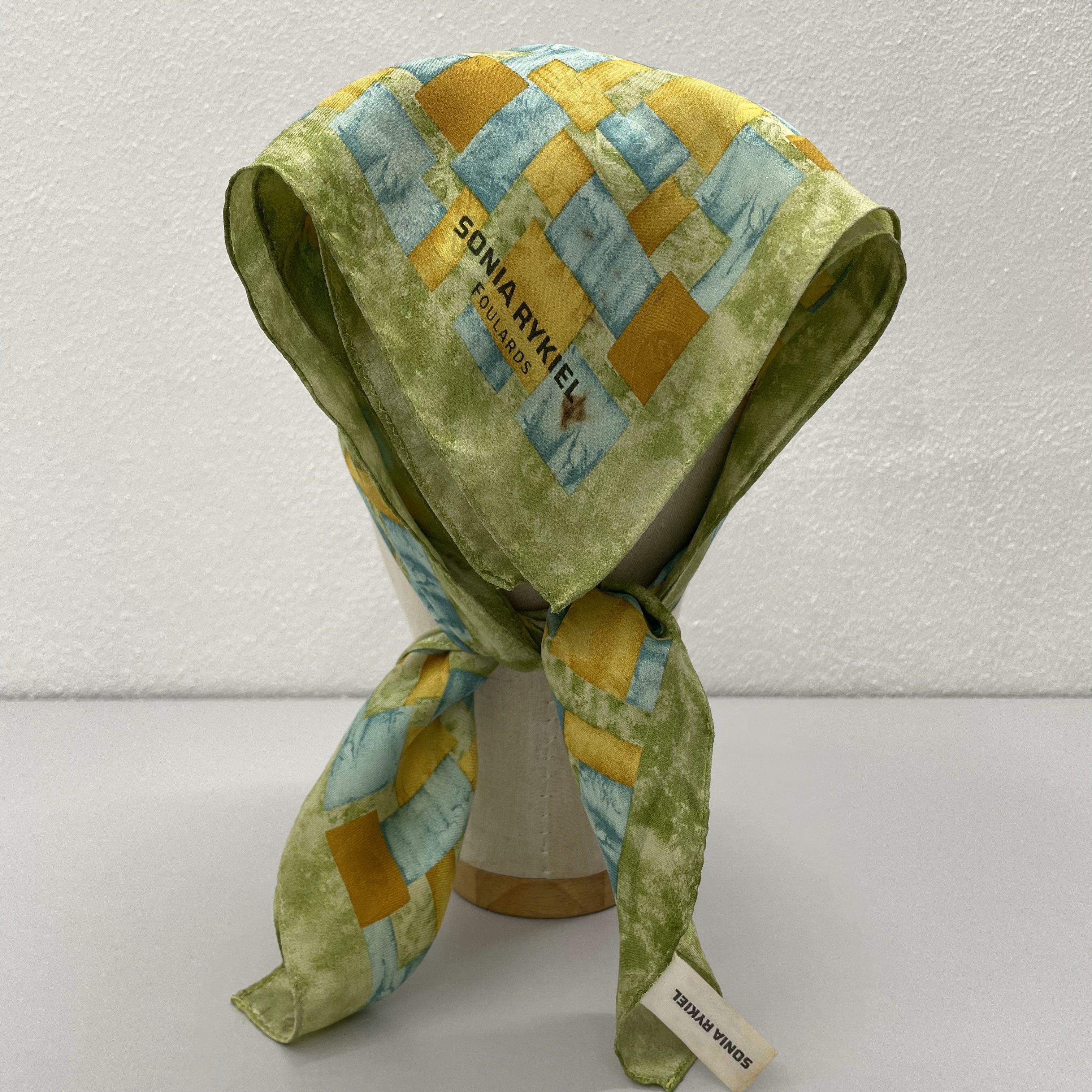 Sonia Rykiel Sonia Rykiel Silk Handkerchief / Neckerchief / Scarf - 4306 Size ONE SIZE - 2 Thumbnail