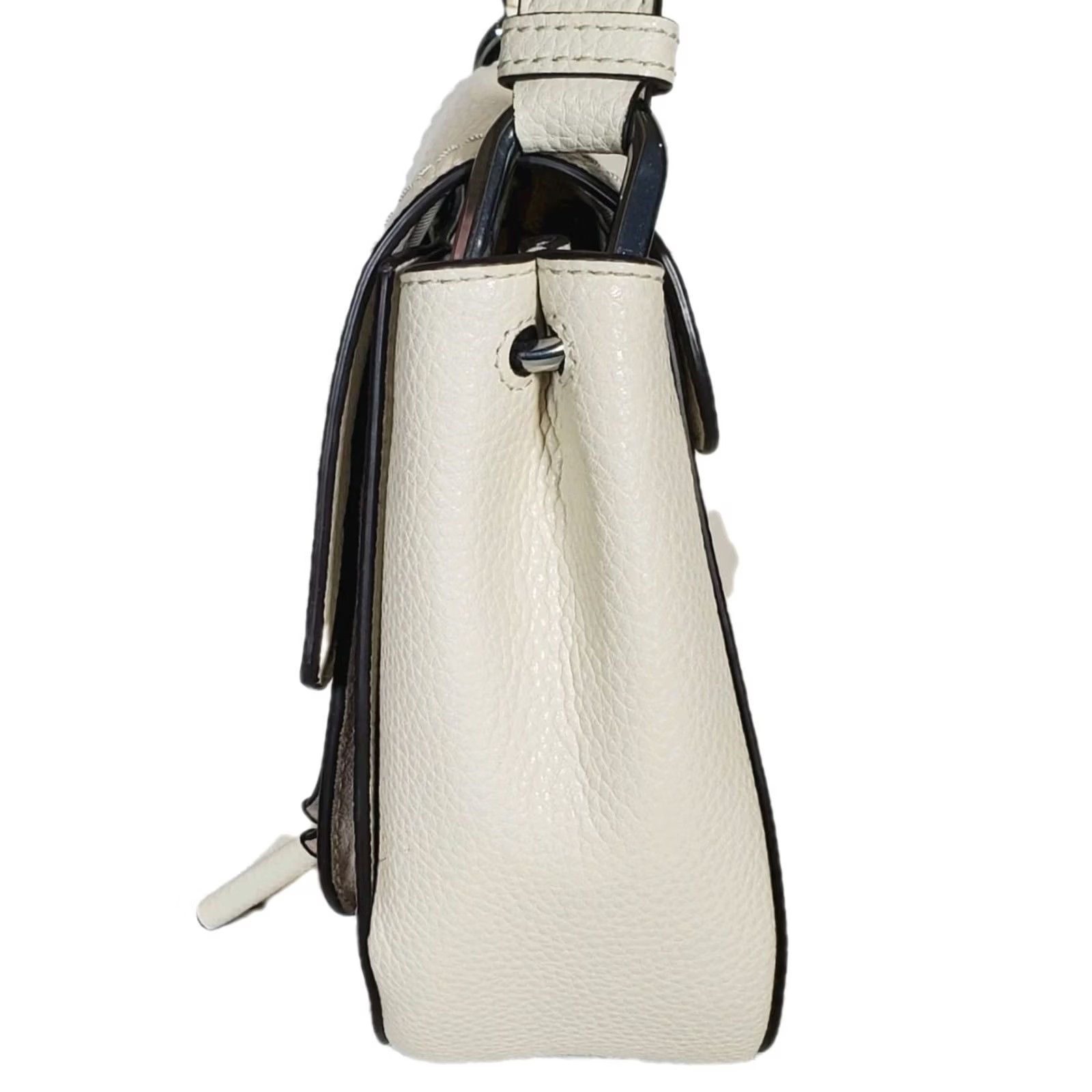 Marc Jacobs Marc Jacobs Maverick Shoulder Bag Cream Pebbled Leather Flap Front Saddle Bag Womens medium Canvas Leather EUC Size ONE SIZE - 6 Thumbnail