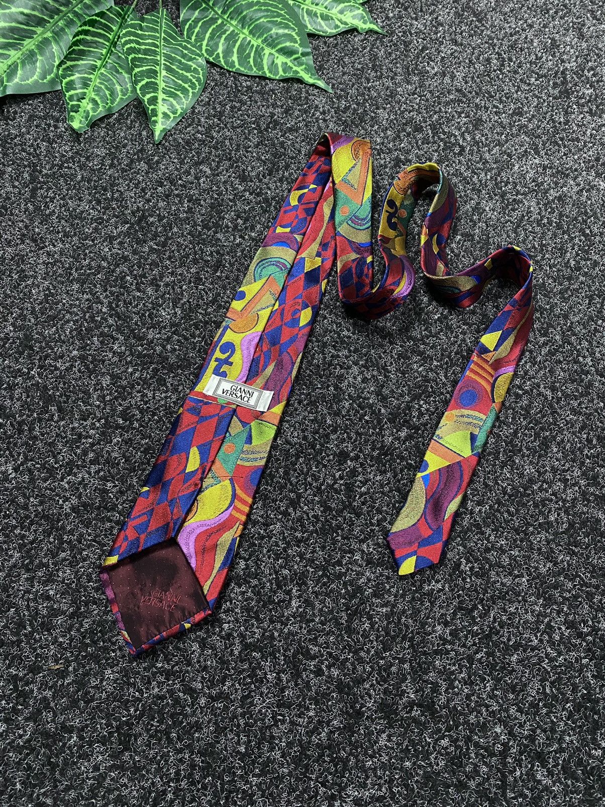 Versace × Vintage VINTAGE GIANNI VERSACE TIE Size ONE SIZE - 1 Thumbnail