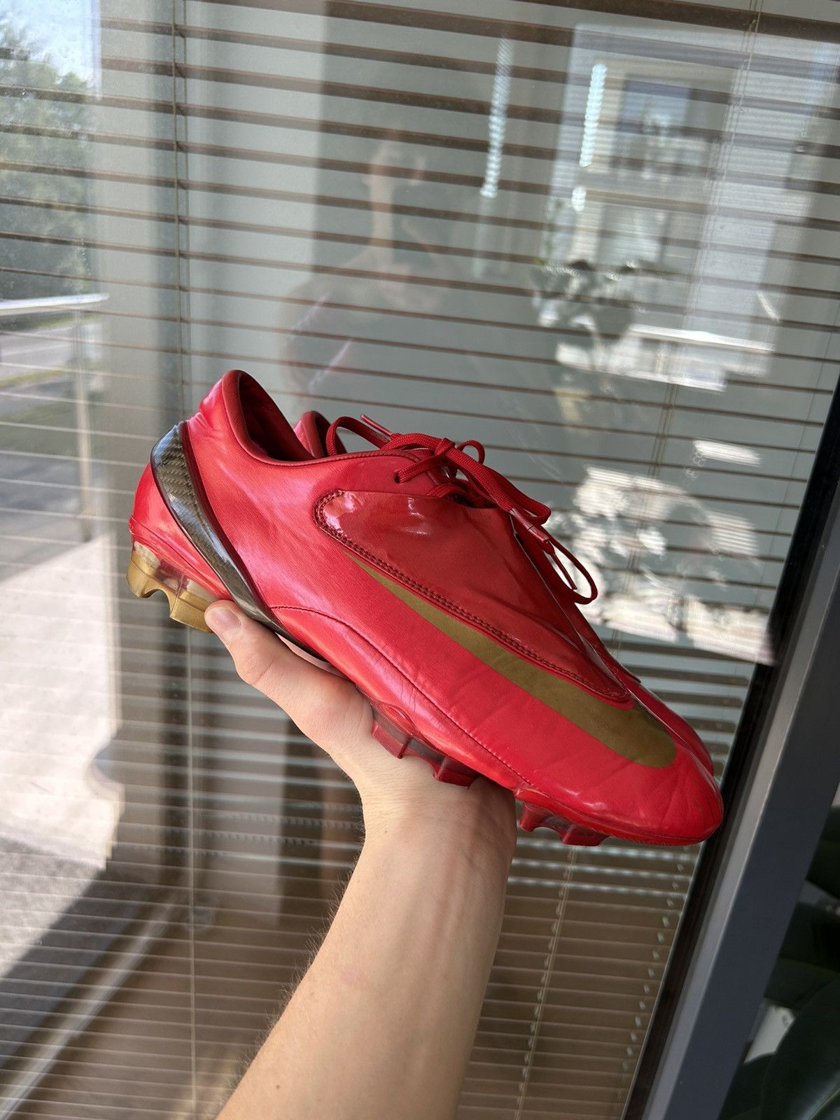 Red nike mercurial vapor on sale