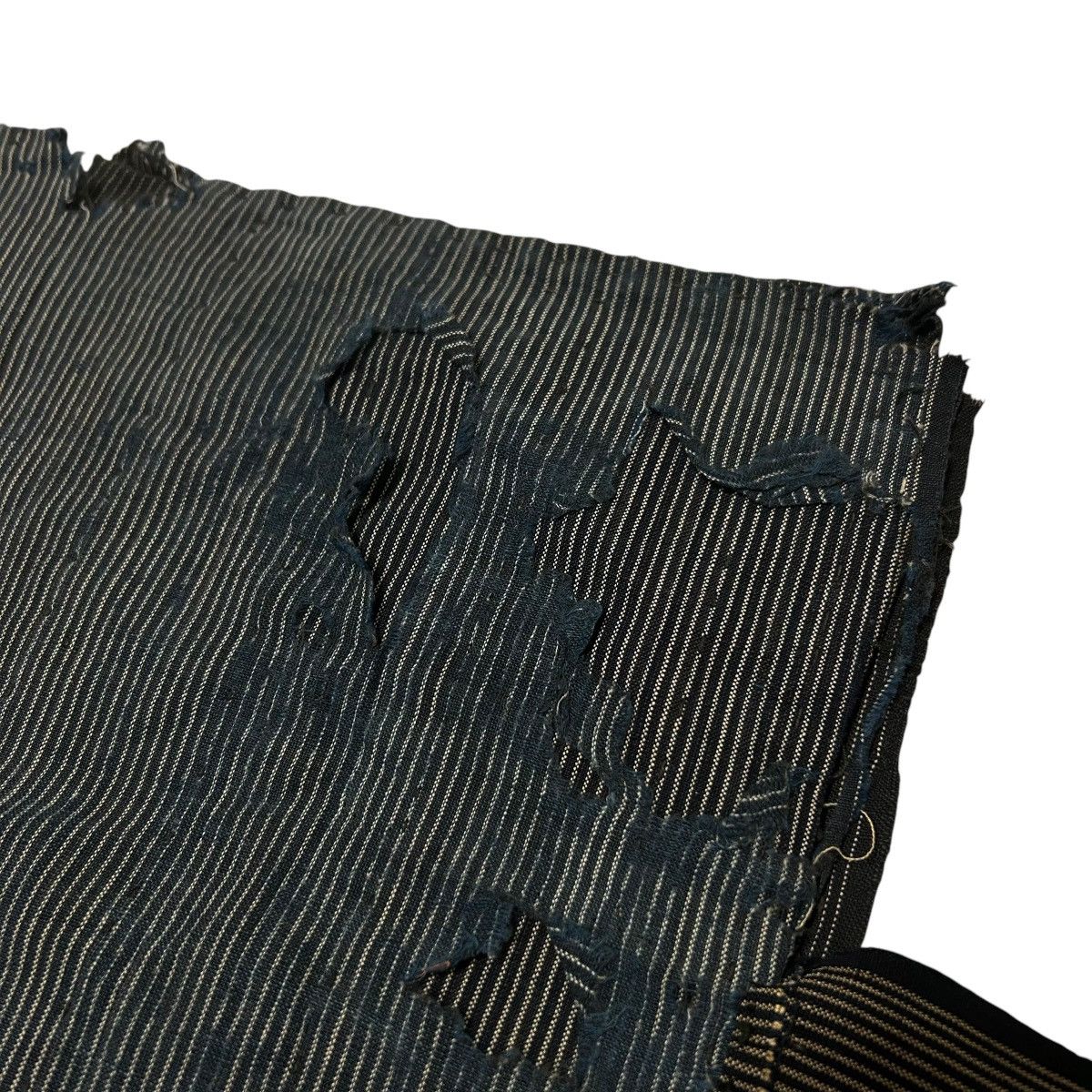 Japanese Brand 321 1930s BORO Japanese Indigo Fabric Vintage Cloth Kimono Size ONE SIZE - 20 Thumbnail