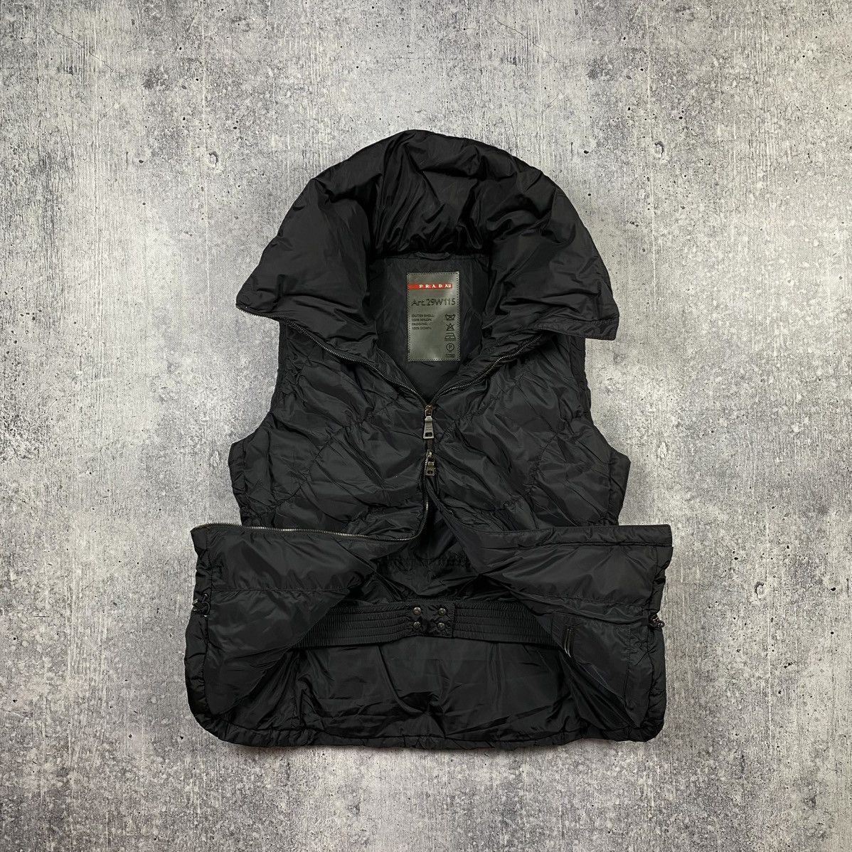 Prada ❗️RARE❗️Prada Nylon Down Vest Luxury Style Black Women Size 46 Size L / US 10 / IT 46 - 1 Thumbnail