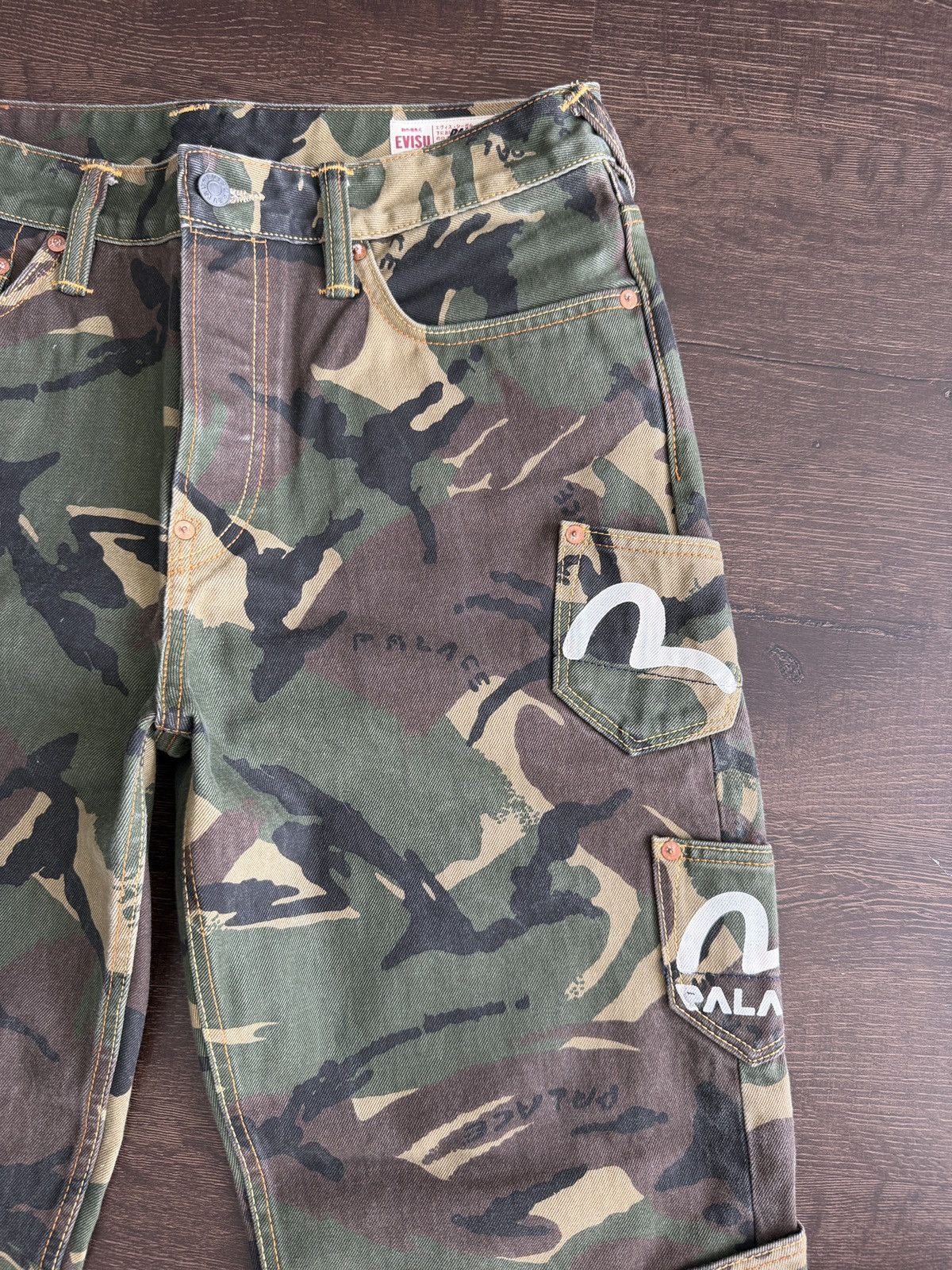 Evisu × Palace Evisu x Palace Camo Denim Multi Pocket Pants Size 32 Size US 32 / EU 48 - 5 Thumbnail