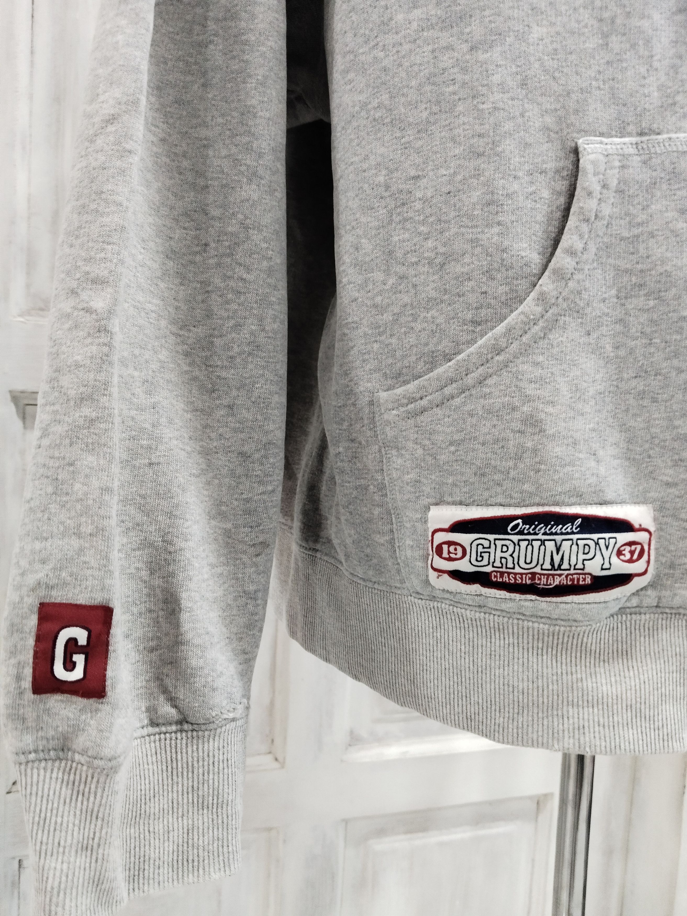 Cartoon Network × Disney × Vintage Vintage Grumpy Disney Cartoon Characters Hoodie Sweatshirt Size US M / EU 48-50 / 2 - 4 Thumbnail