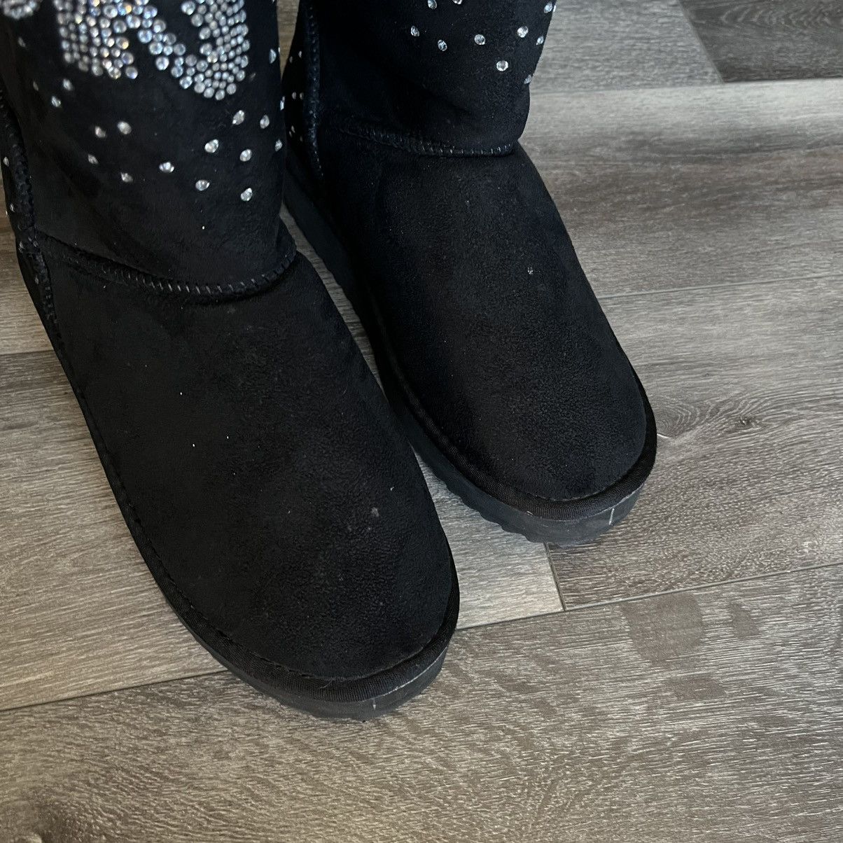 Dolls Kill Dolls Kill Bratz Rhinestone Logo Faux Fur High Boot Slippers Size US 8 / IT 38 - 8 Thumbnail