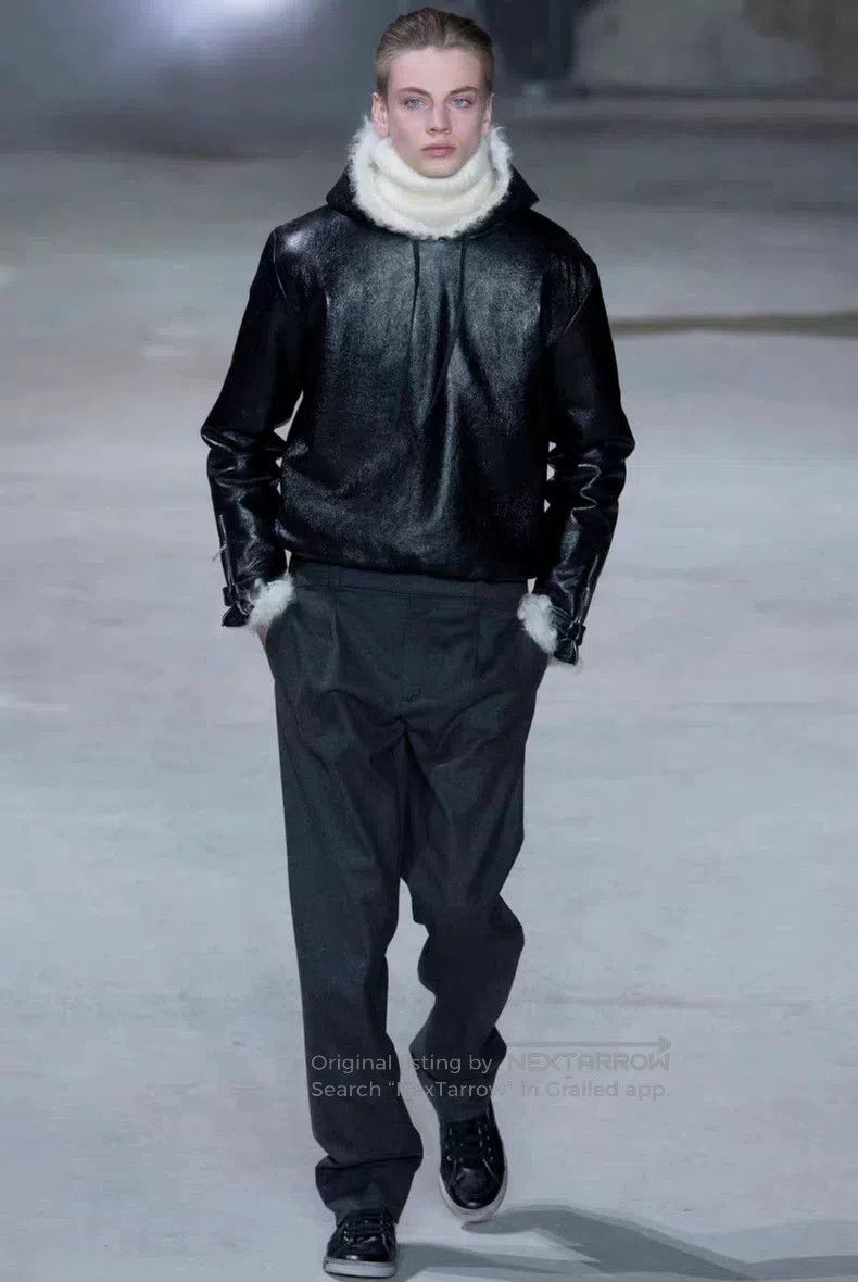 Saint Laurent Paris Saint Laurent Paris Mohair High-Neck Sweater Size US S / EU 44-46 / 1 - 5 Thumbnail
