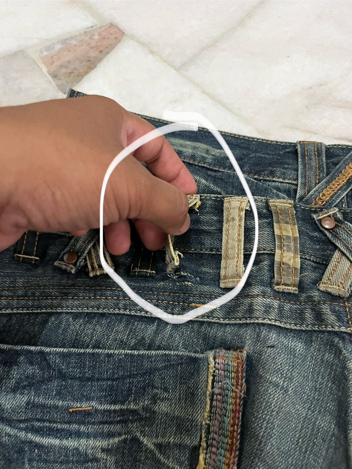 Japanese Brand DOUBLE WAIST DOMINATE HANDCRAFTED DISTRESED DENIM Size US 32 / EU 48 - 24 Thumbnail