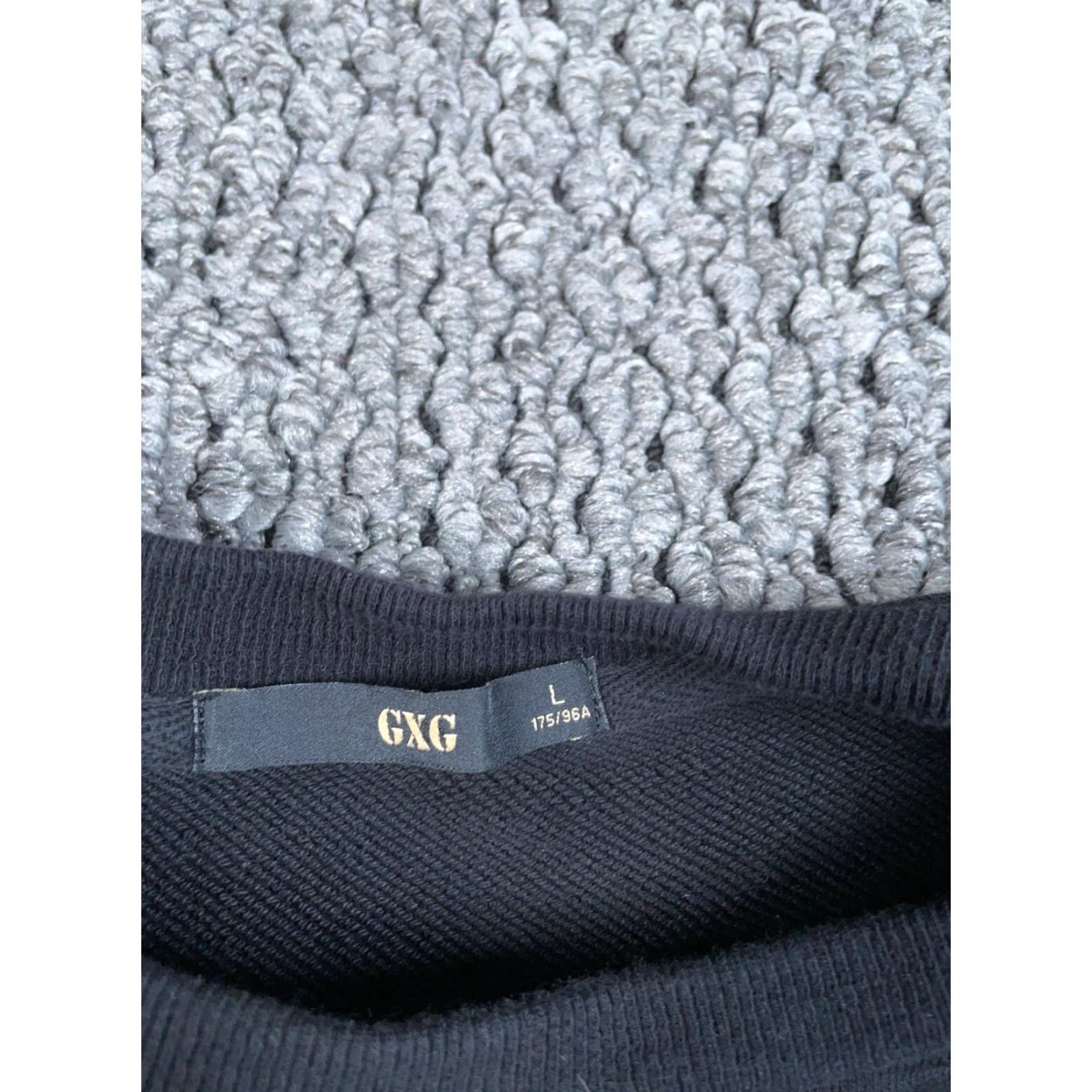 Vintage VINTAGE not applicable; use GXG Aztec Graphic Sweatshirt Women’s Large Black Crewneck Pullover Size L / US 10 / IT 46 - 3 Thumbnail