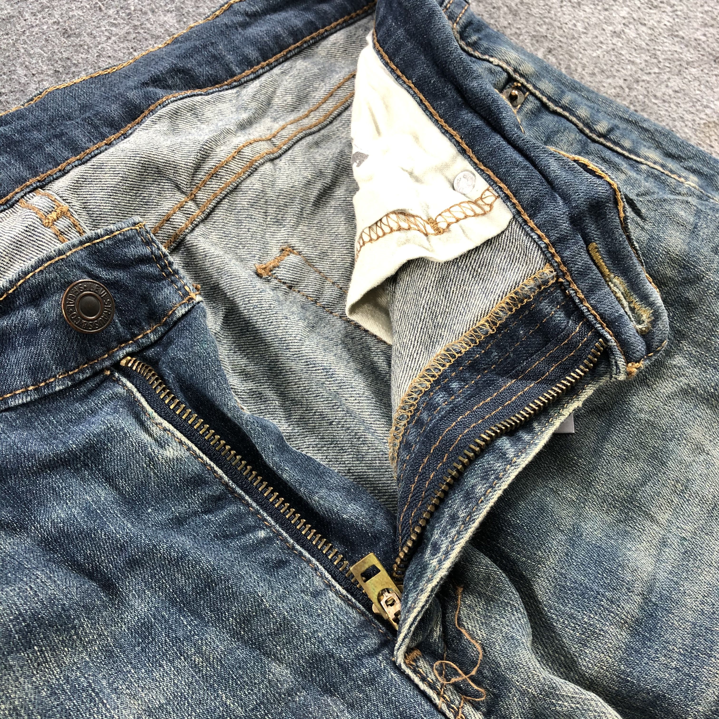 Levi's Vintage Blue Wash Levis 514 Jeans-J2113 Size US 33 - 9 Thumbnail