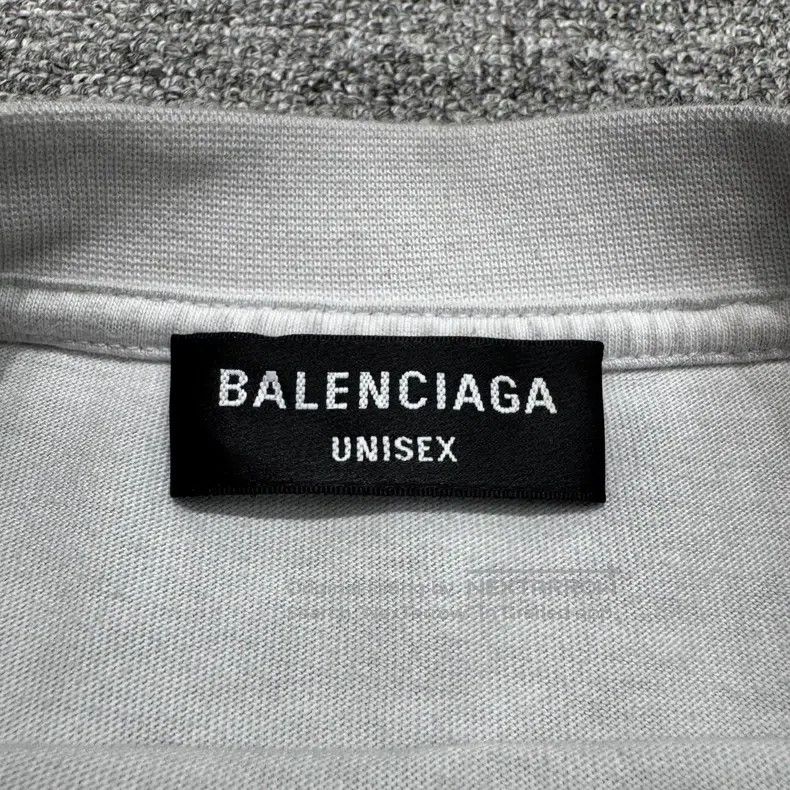 Balenciaga Balenciaga Letter Printed Fake Two-Piece Shirt Size US S / EU 44-46 / 1 - 2 Thumbnail