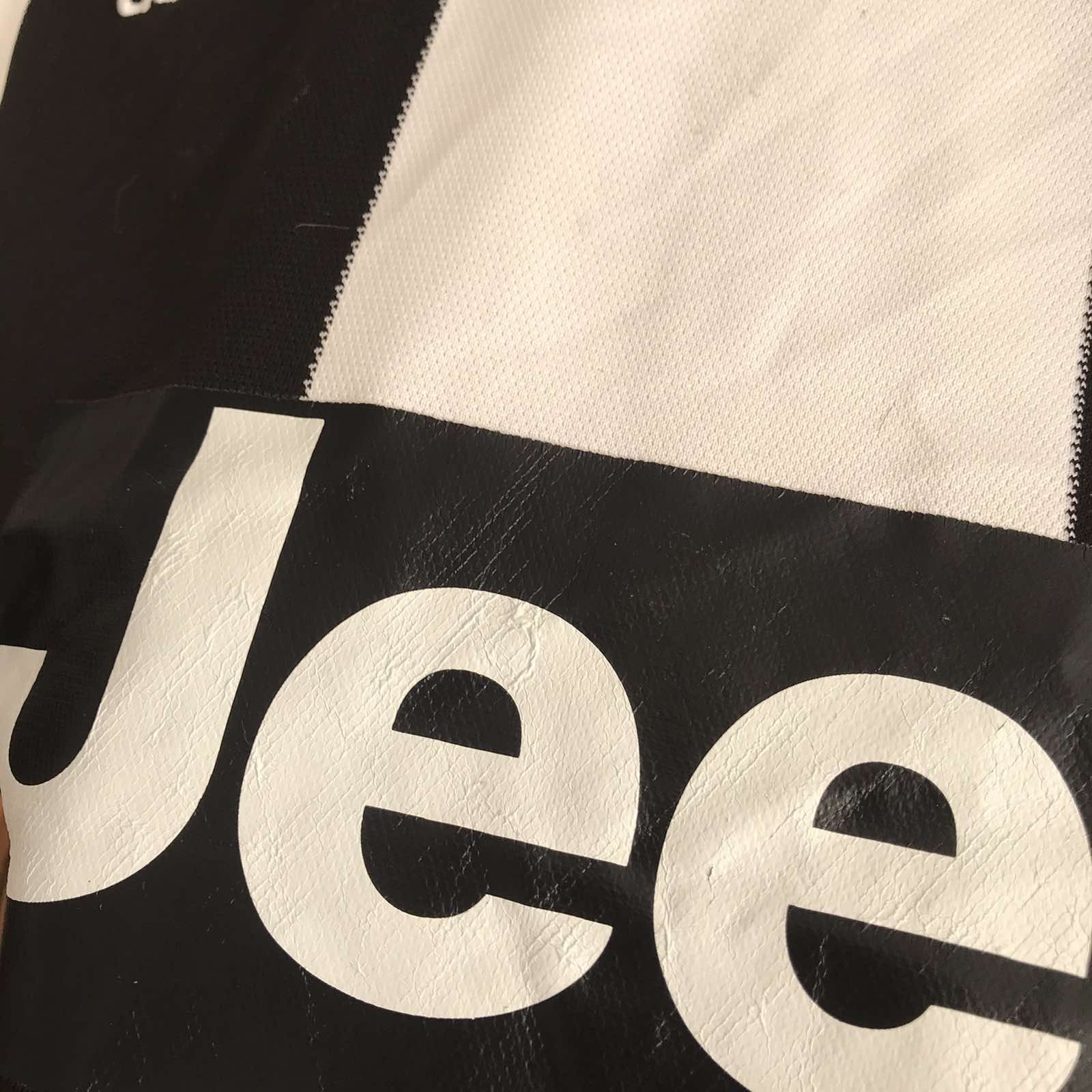 Adidas Adidas Juventus Jeep Soccer Jersey Sz S Size US S / EU 44-46 / 1 - 5 Thumbnail