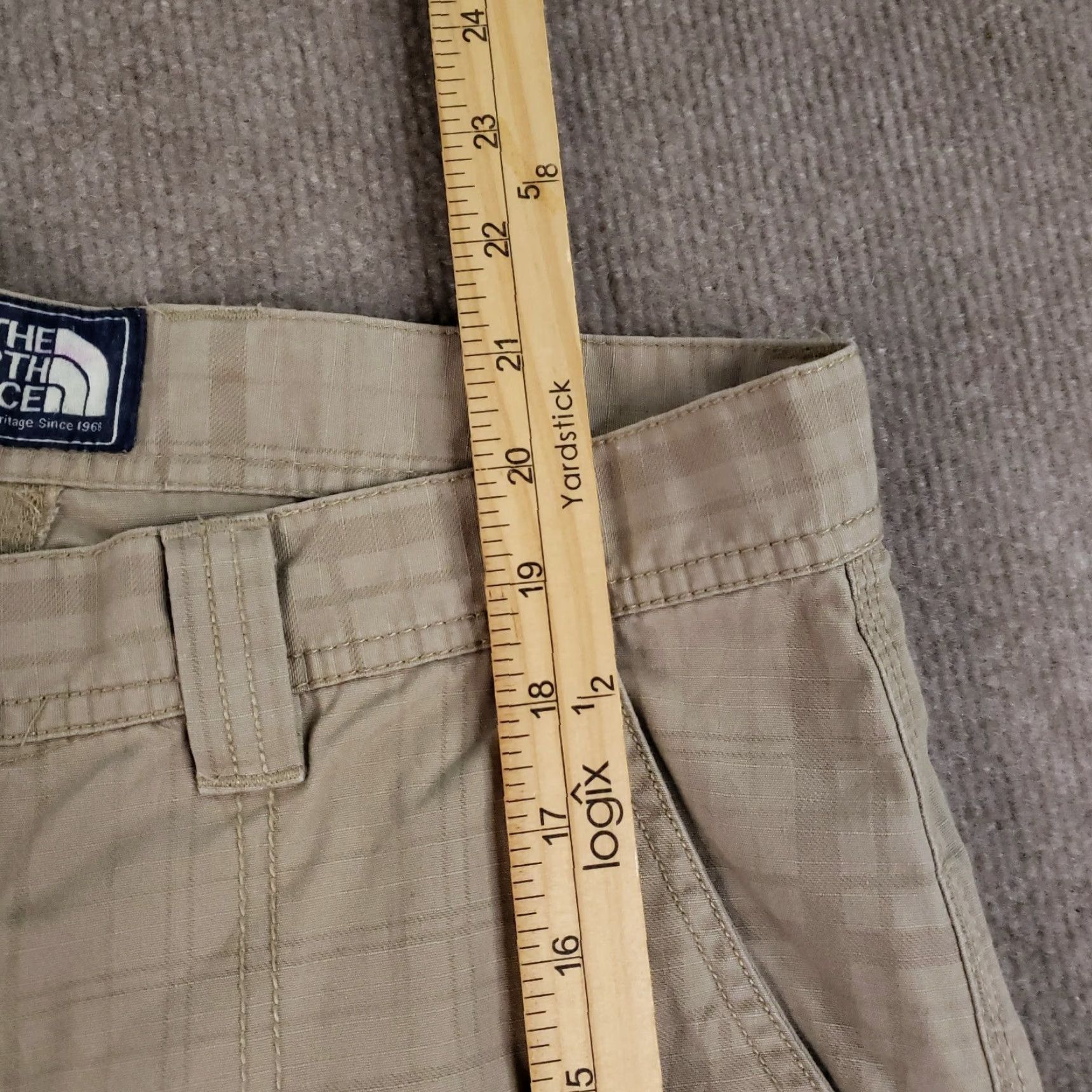 The North Face The North Face Shorts Mens 34 Beige Plaid Cargo Outdoors Hiking Pockets Shirt/Shorts Size US 33 - 5 Thumbnail