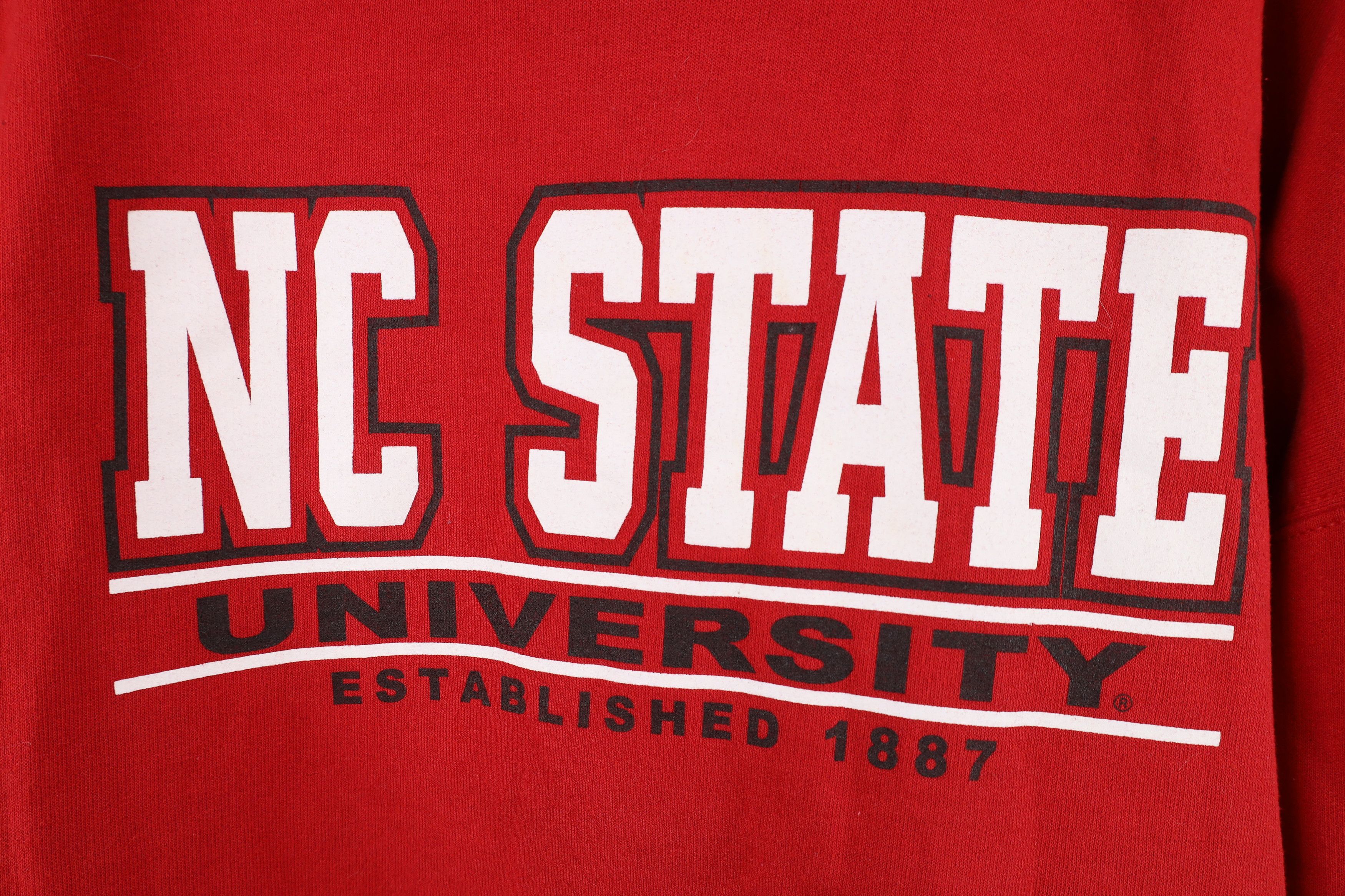 Vintage Vintage Spell Out North Carolina State University Hoodie Red Size US XL / EU 56 / 4 - 4 Thumbnail