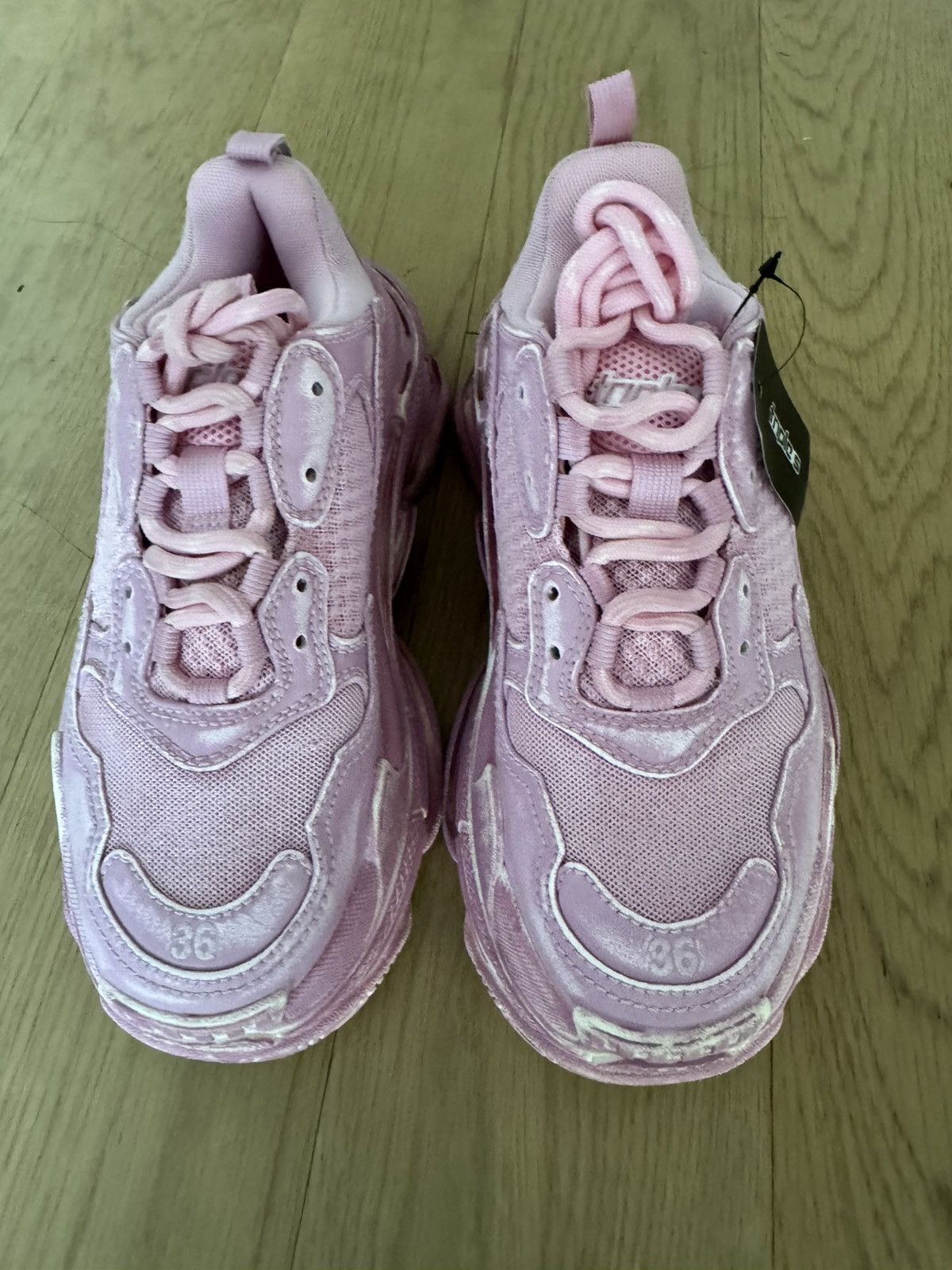 Balenciaga NEW Balenciaga Women’s Triple S Sneaker Faded Pink Size 36 Size US 6 / IT 36 - 5 Thumbnail