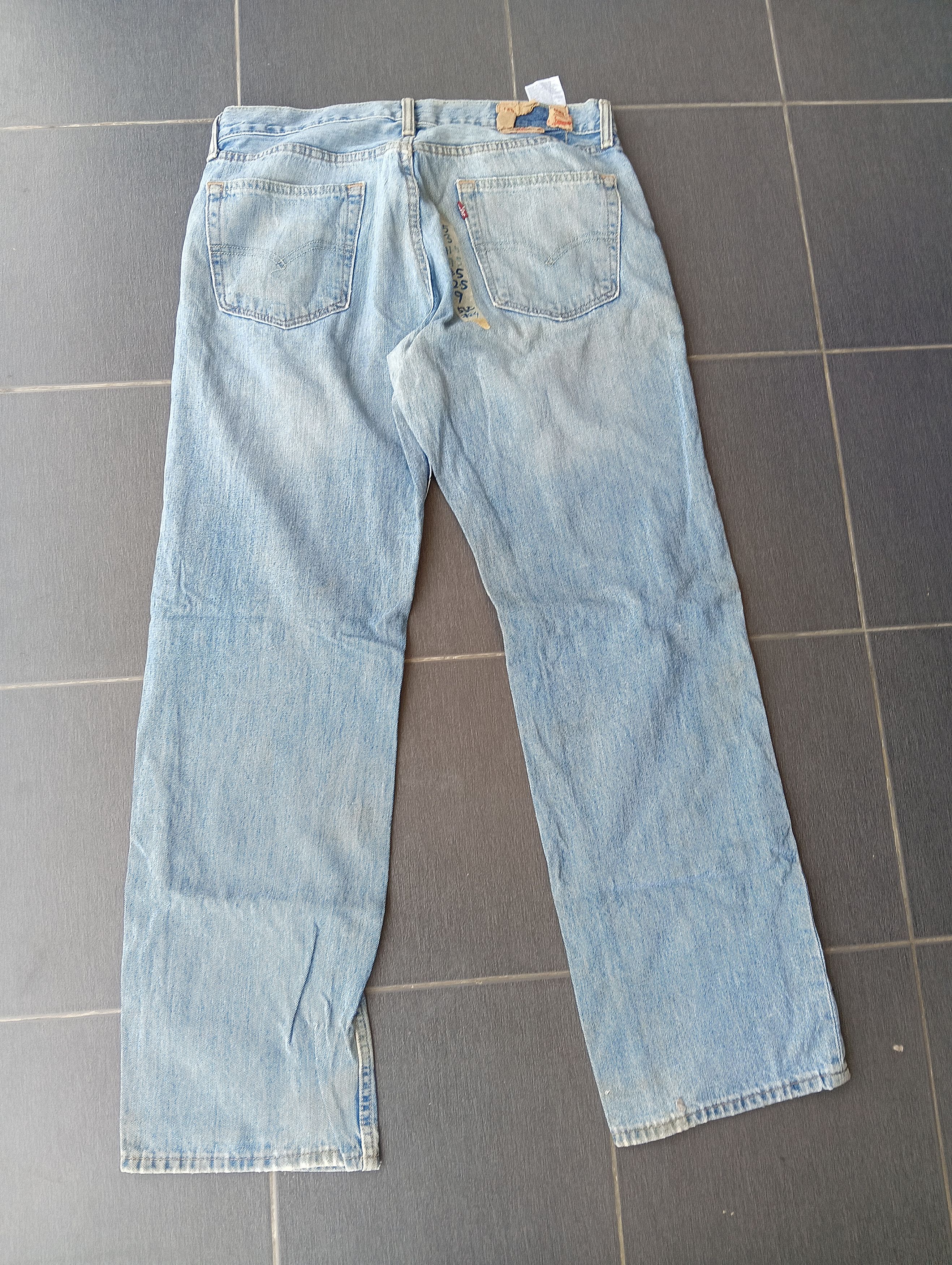 Levi's vintage levis jeans distressed size 35 Size US 35 - 5 Thumbnail
