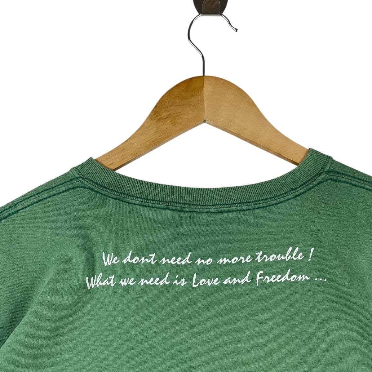 Anvil Vintage Soul Sister Since 1969 Dream and Reality Graphic Tee Size US M / EU 48-50 / 2 - 11 Thumbnail