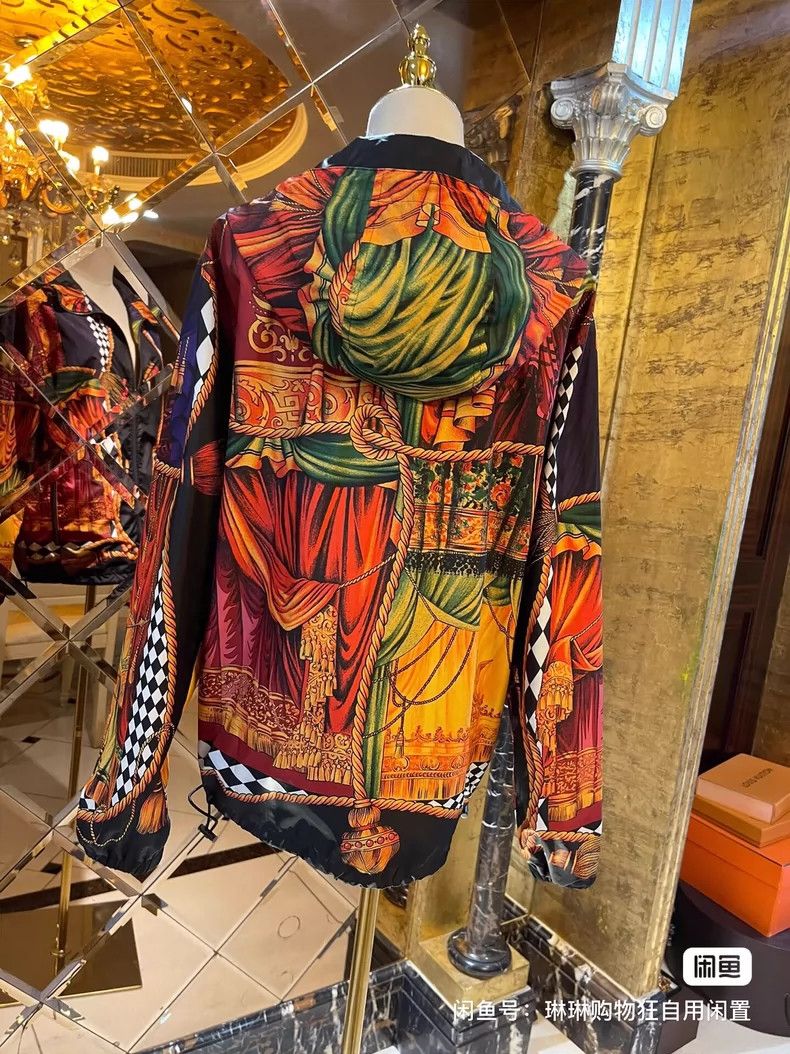 Versace Versace Court oil painting series jacket Size M / US 6-8 / IT 42-44 - 3 Thumbnail