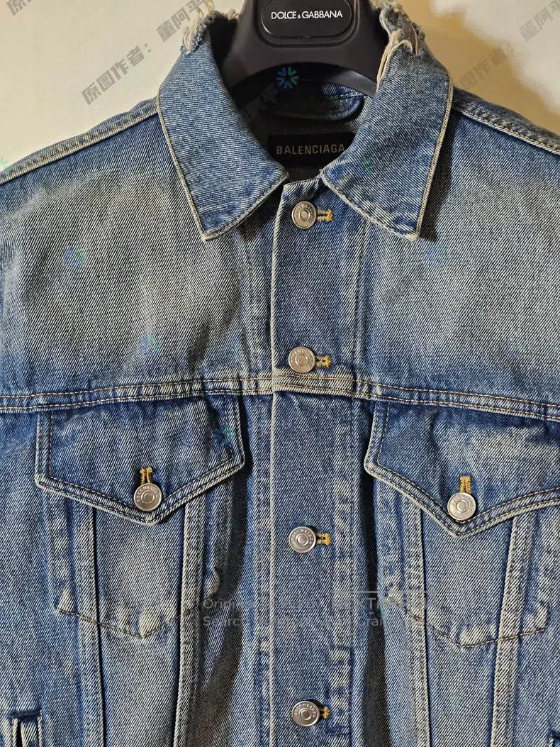 Balenciaga Balenciaga Denim Jacket Jacket Back Cola Embroidered Logo Size US M / EU 48-50 / 2 - 3 Thumbnail