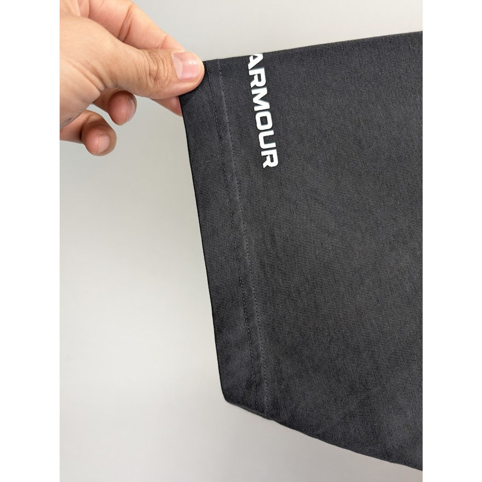 Balenciaga o1rshd1 Q:2/Under Armour Print Vint Medium Fit T-Shirt Black Size US M / EU 48-50 / 2 - 9 Thumbnail
