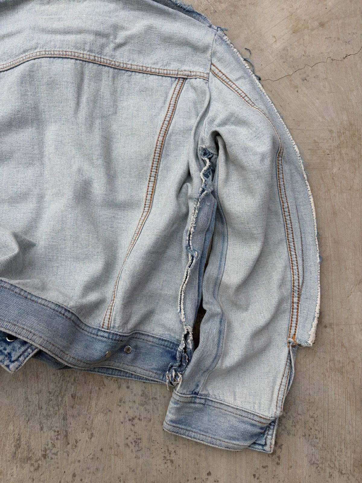 Maison Margiela SS2017 Maison Margiela Two Tone Denim Jacket Size US S / EU 44-46 / 1 - 12 Thumbnail