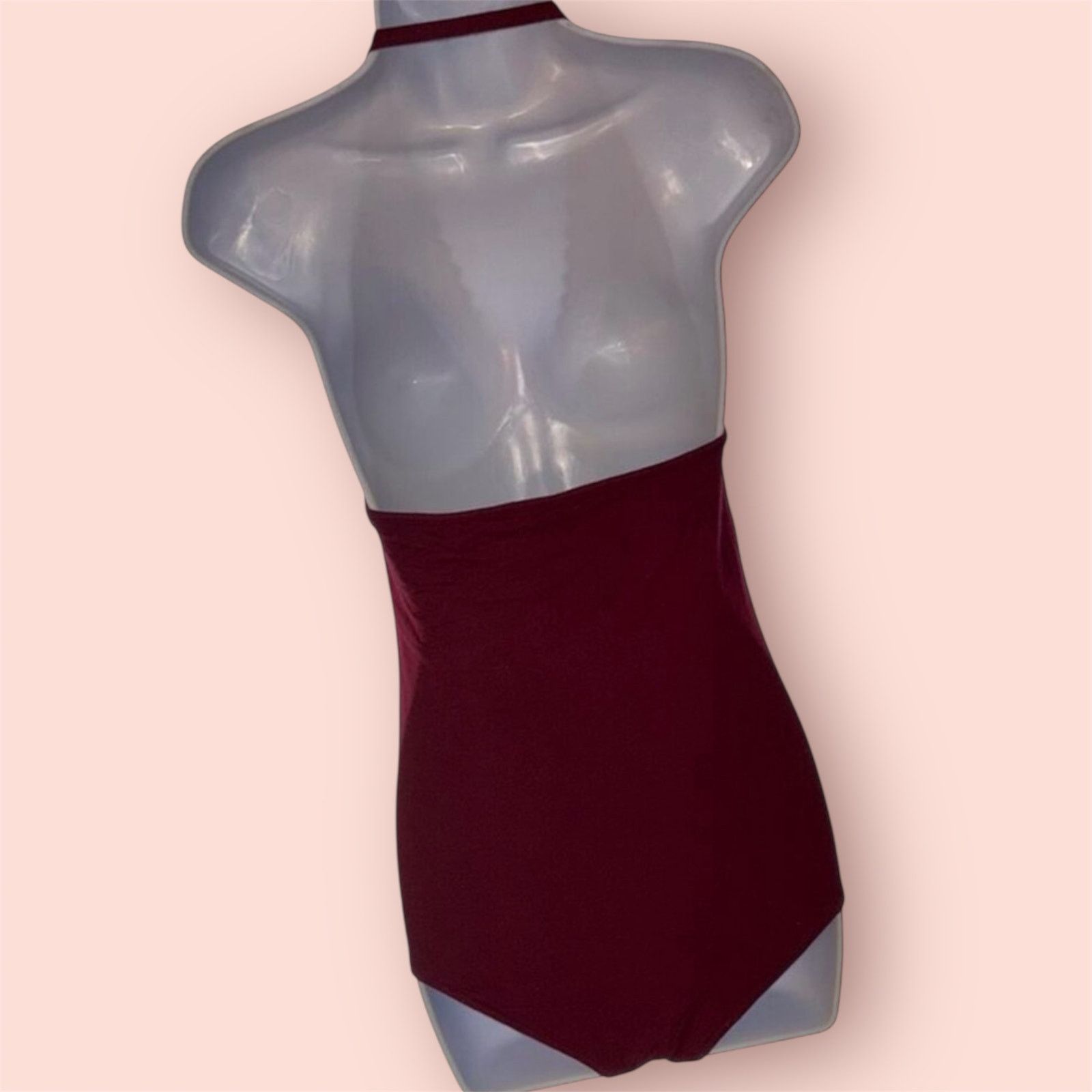 The Unbranded Brand American Eagle Burgundy Lace Halter Bodysuit Size Medium Size M / US 6-8 / IT 42-44 - 2 Thumbnail