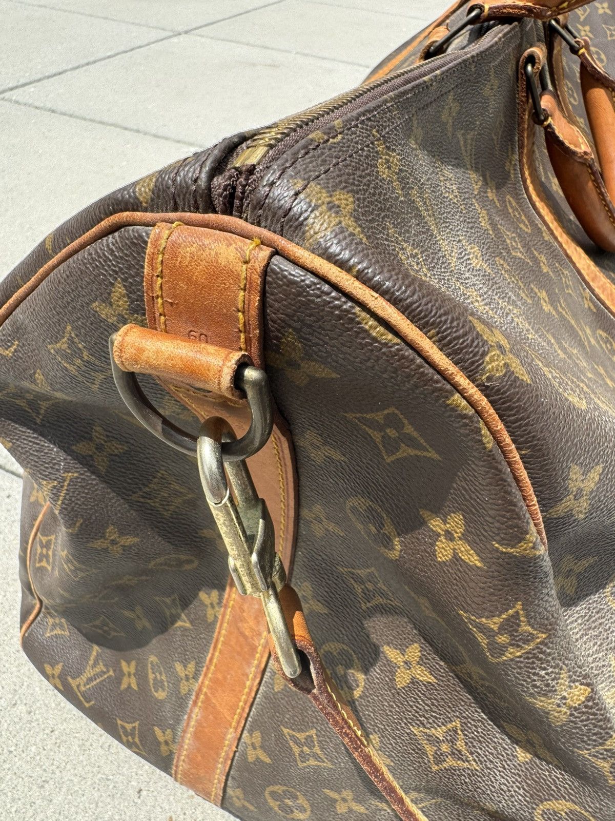 Louis Vuitton Louis Vuitton 60 Monogram Duffel Size ONE SIZE - 3 Thumbnail